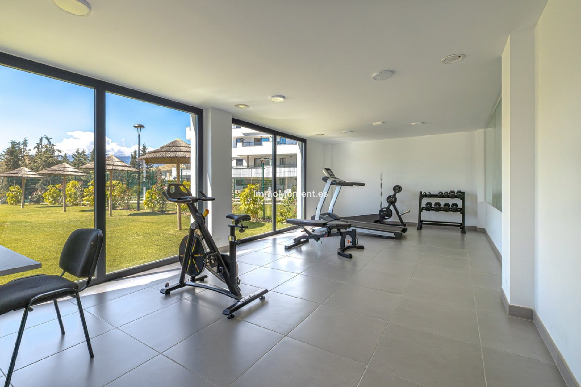 Resale - Apartment - Estepona - Estepona Centro