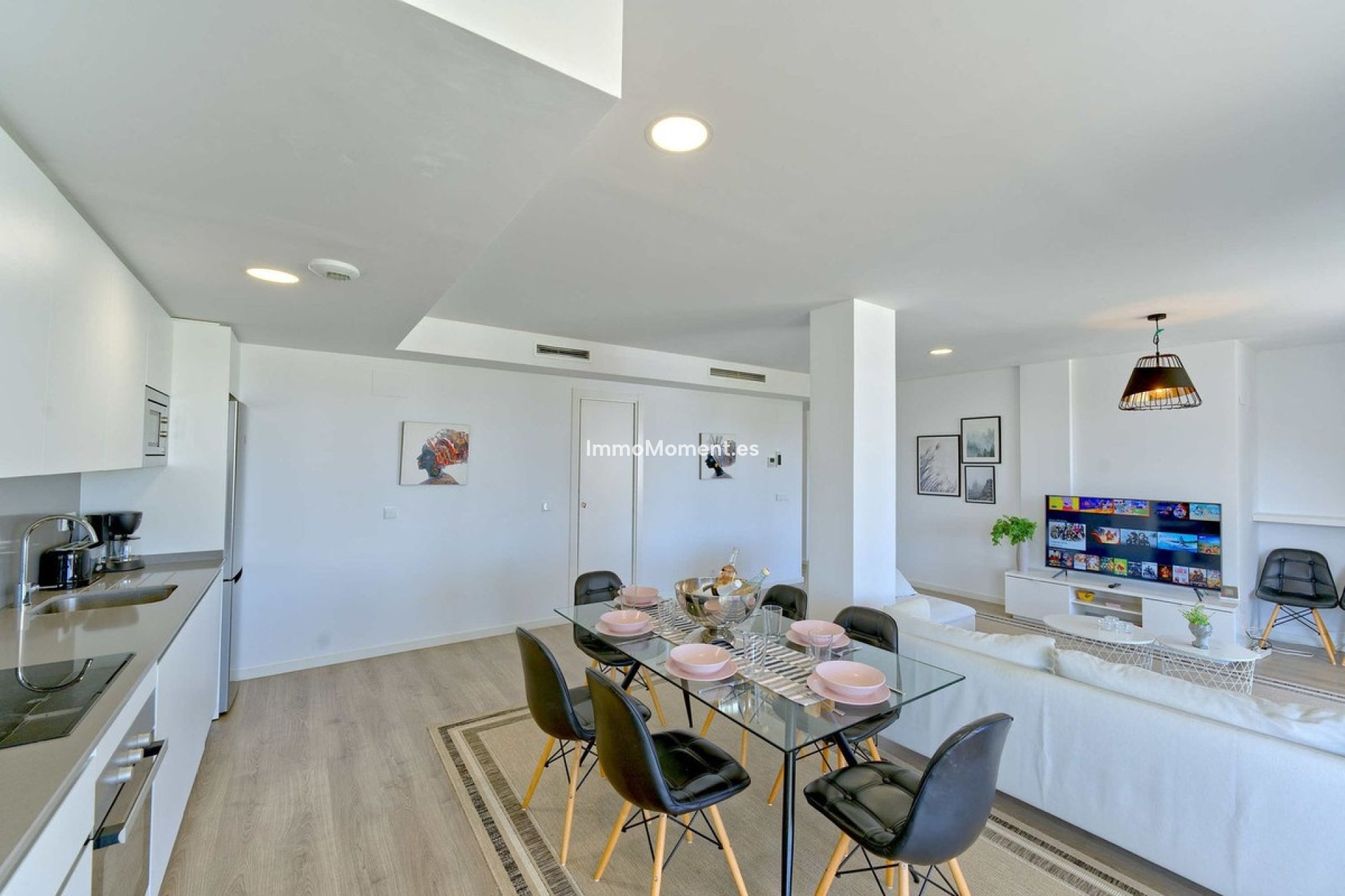 Resale - Apartment - Estepona - Estepona Centro