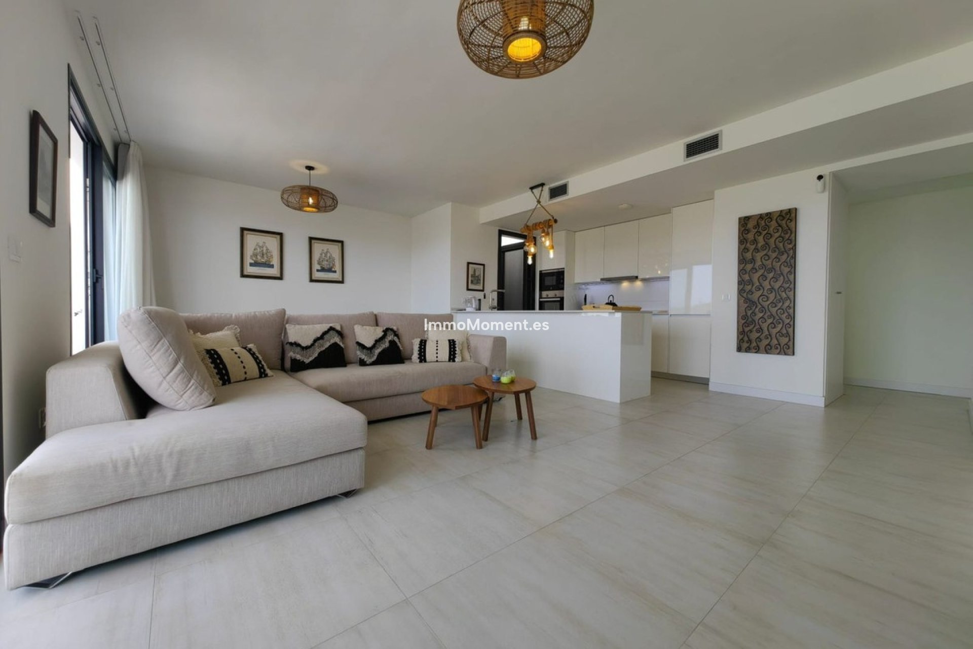Resale - Apartment - Estepona - Estepona Centro