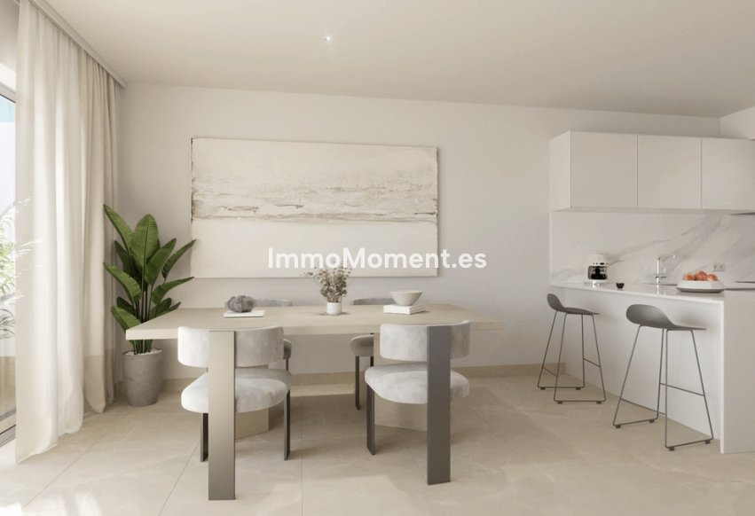 Resale - Apartment - Estepona - Estepona Centro