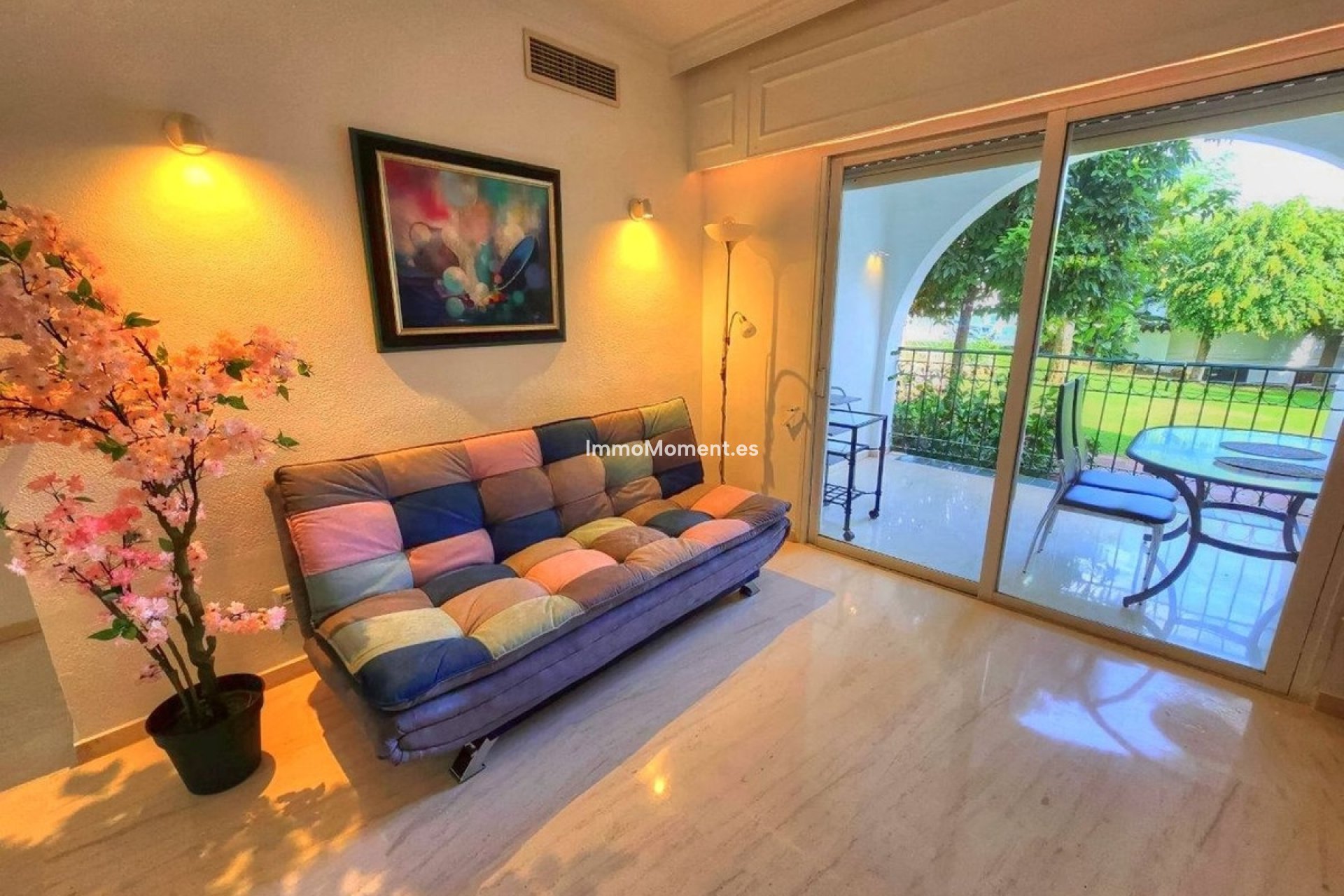 Resale - Apartment - Estepona - Estepona Centro