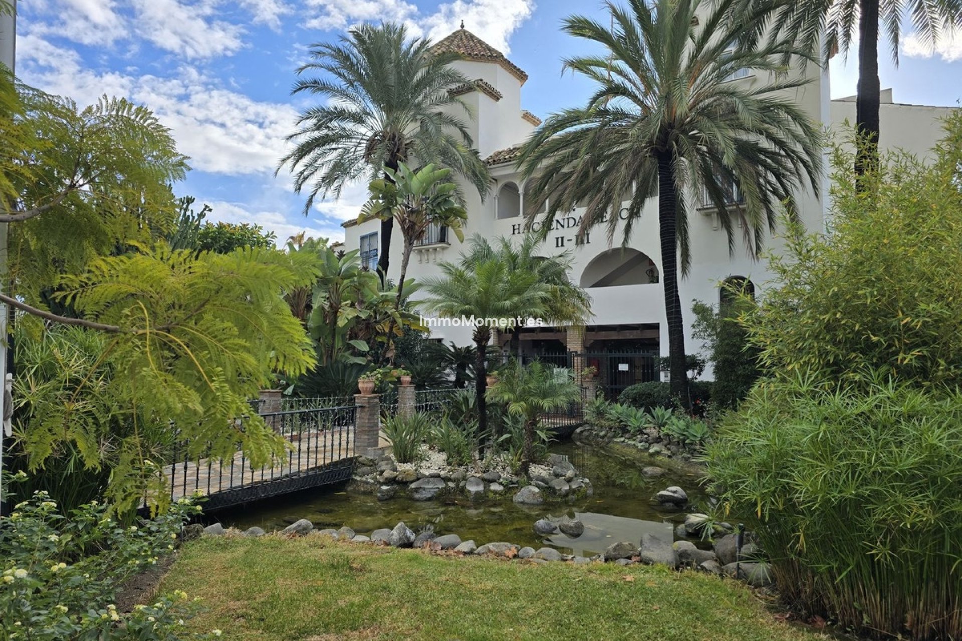 Resale - Apartment - Estepona - Estepona Centro