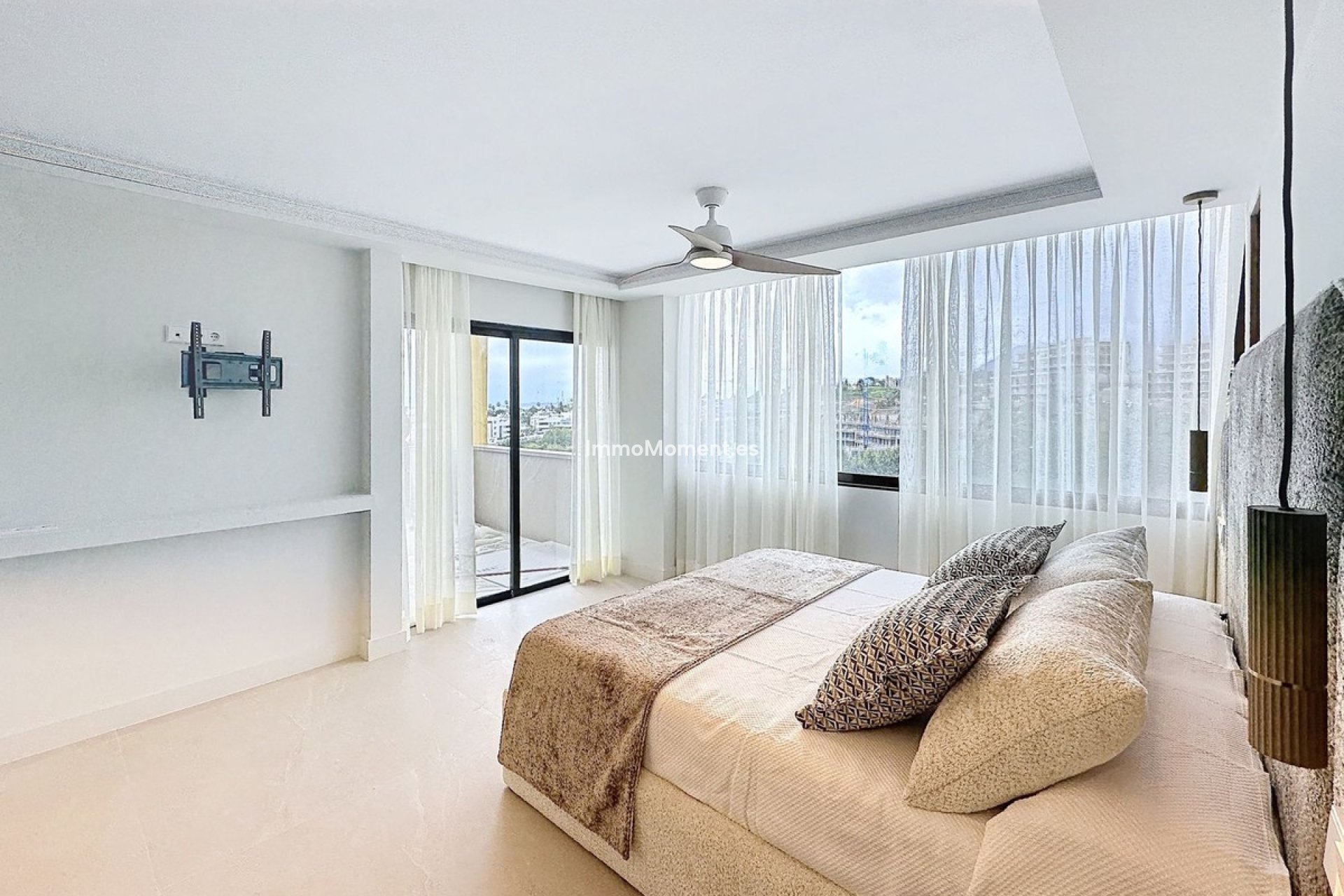 Resale - Apartment - Estepona - Estepona Centro