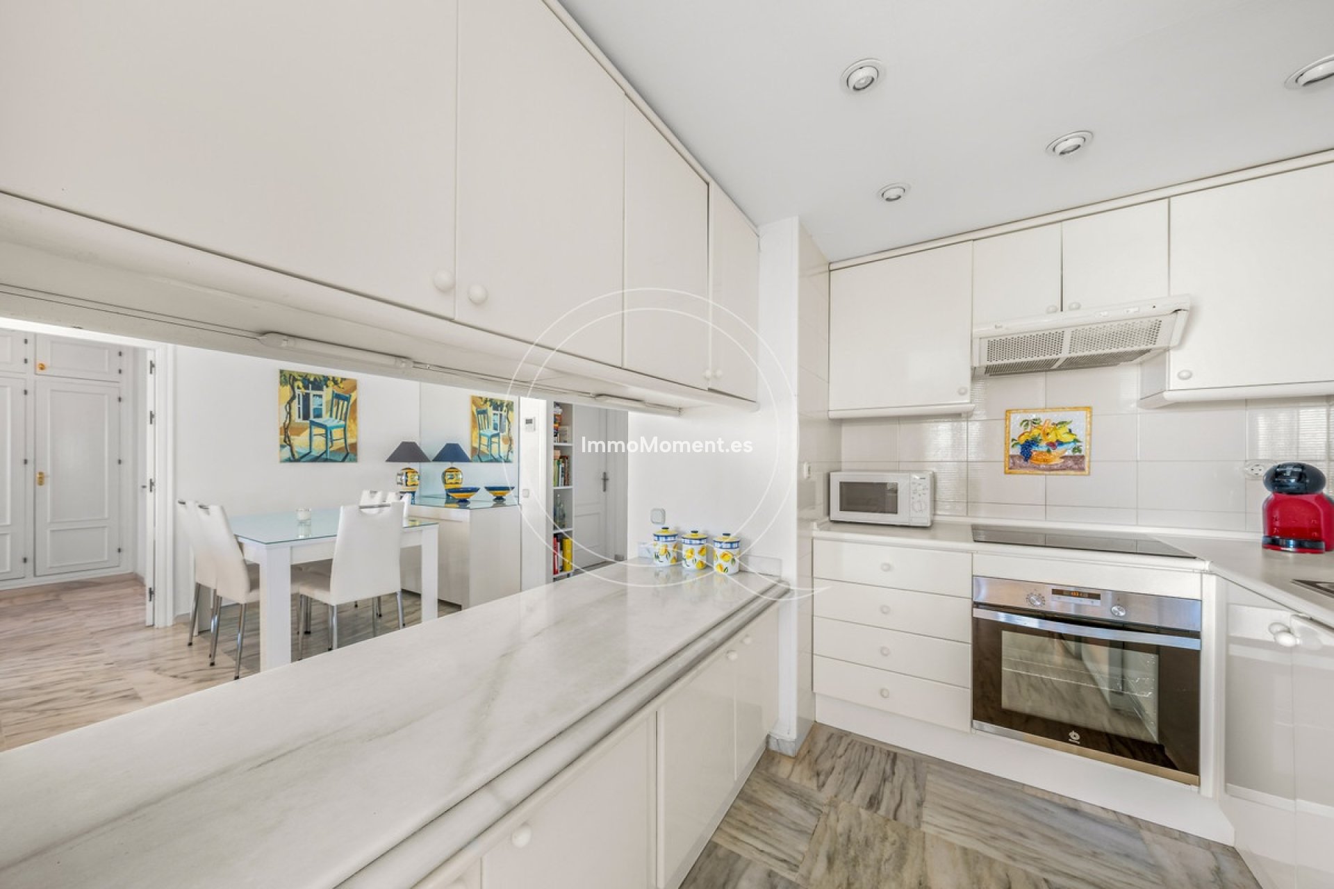 Resale - Apartment - Estepona - Estepona Centro