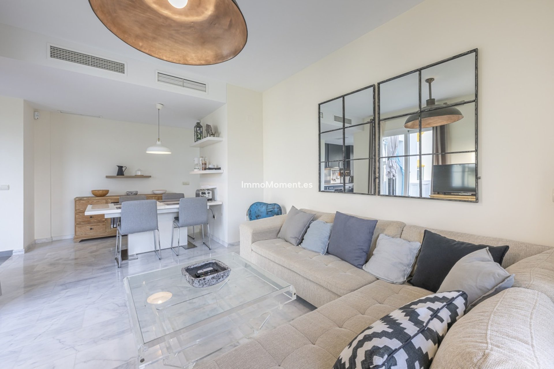 Resale - Apartment - Estepona - Estepona Centro