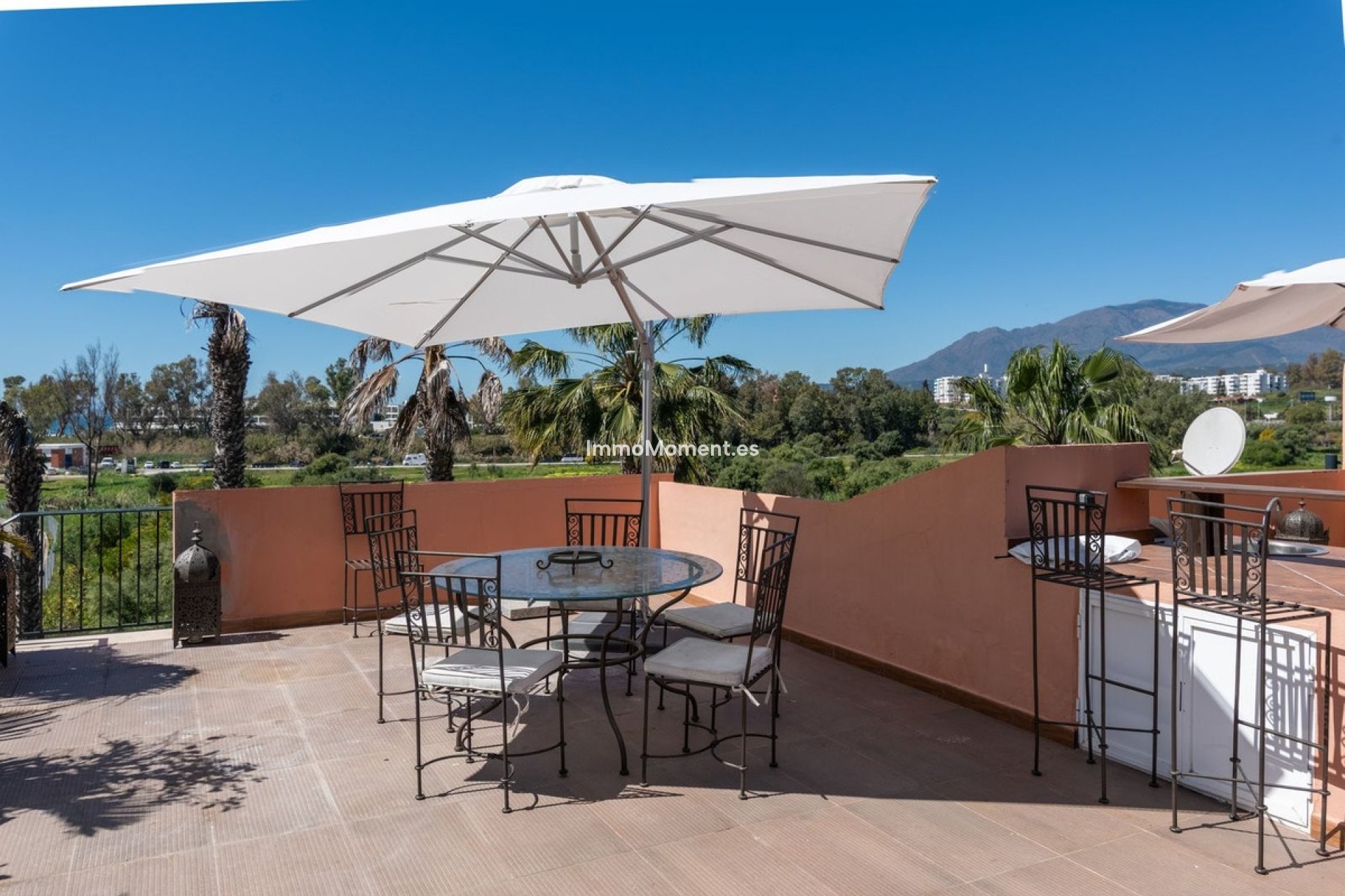 Resale - Apartment - Estepona - Estepona Centro