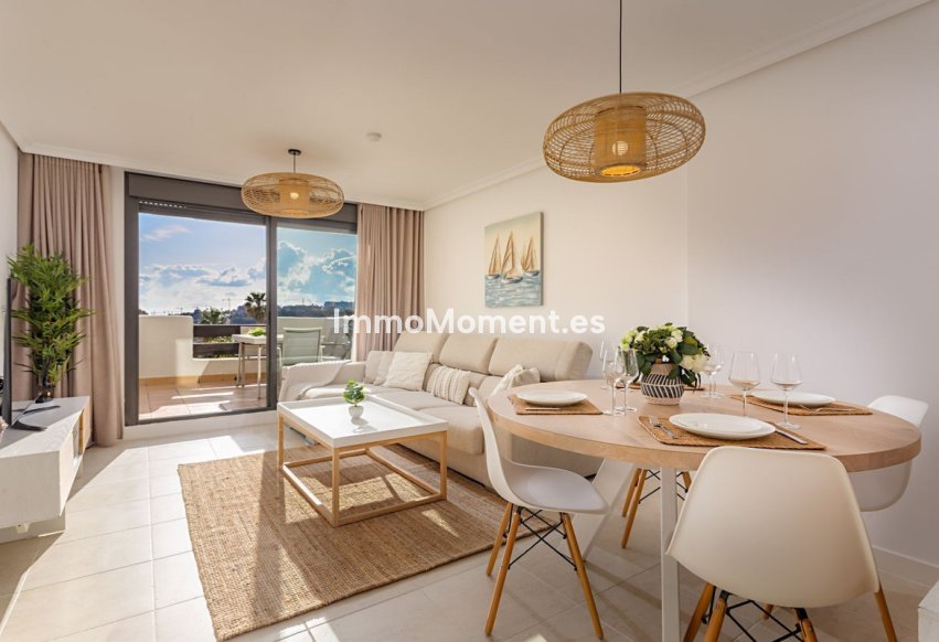 Resale - Apartment - Estepona - Estepona Centro