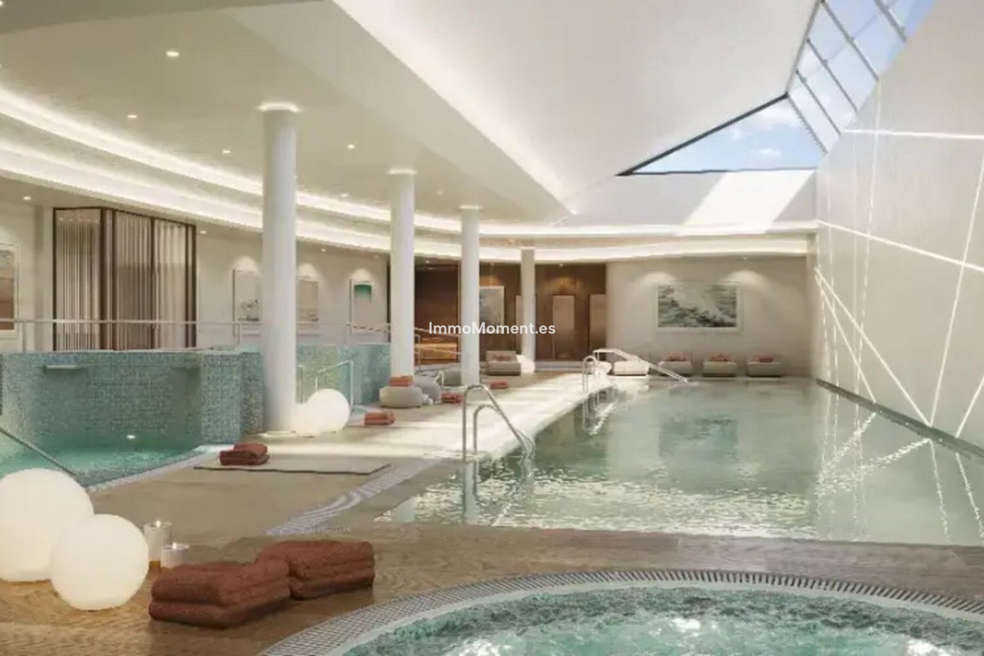 Resale - Apartment - Estepona - Estepona Centro