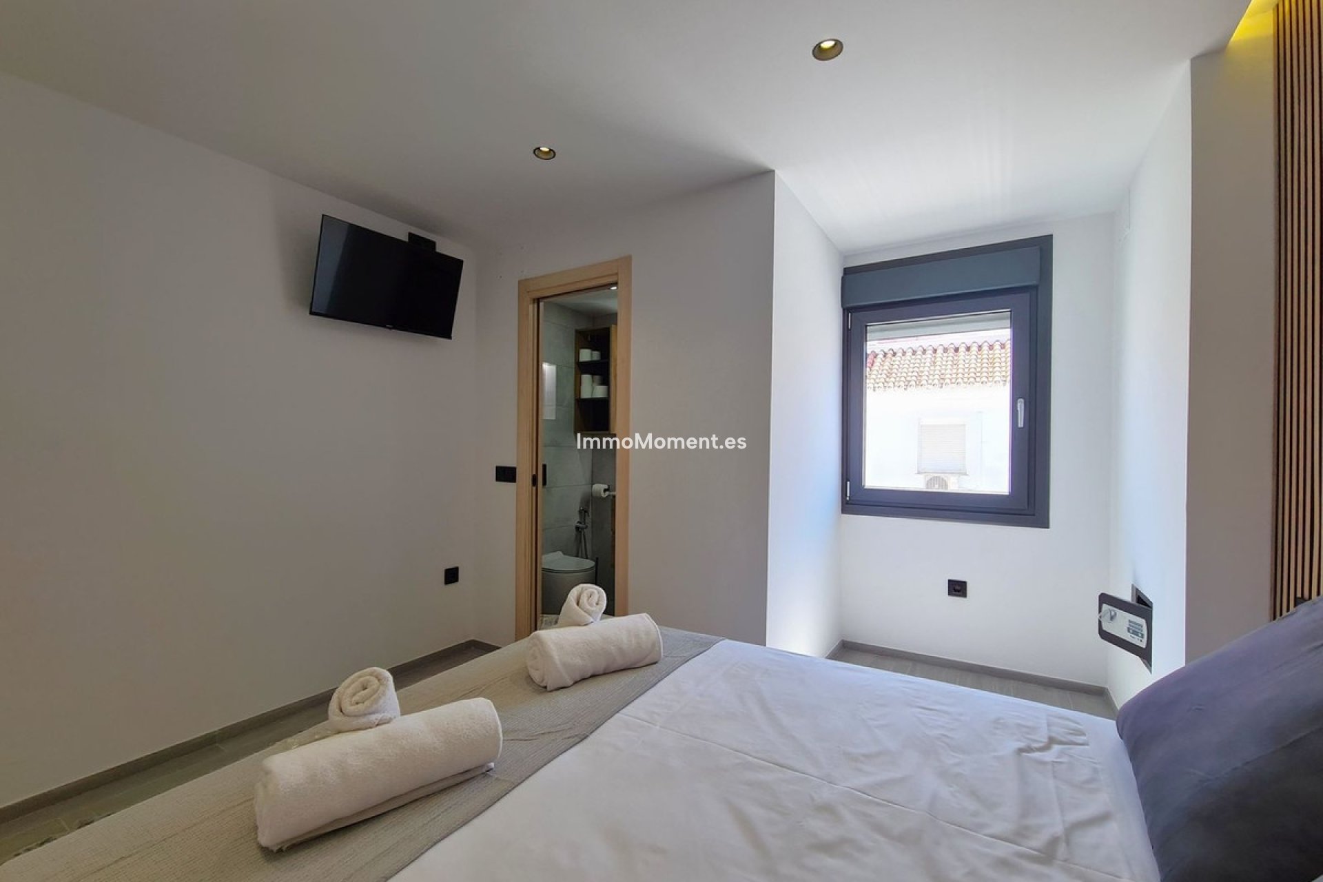 Resale - Apartment - Estepona - Estepona Centro