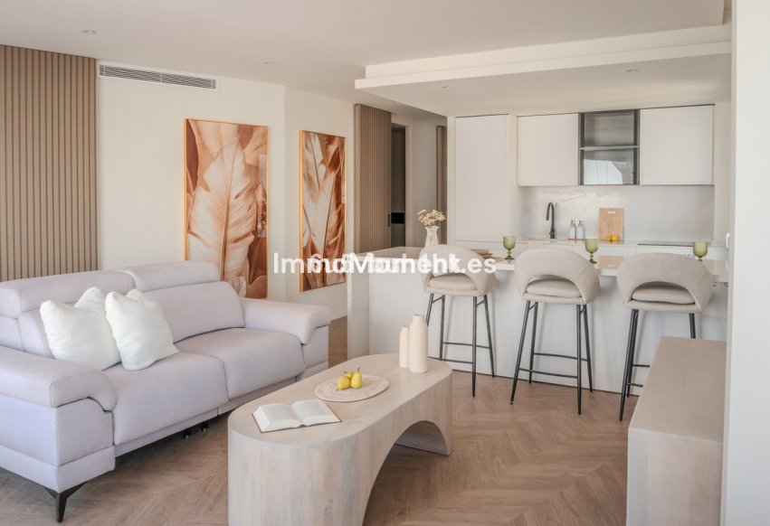 Resale - Apartment - Estepona - Estepona Centro