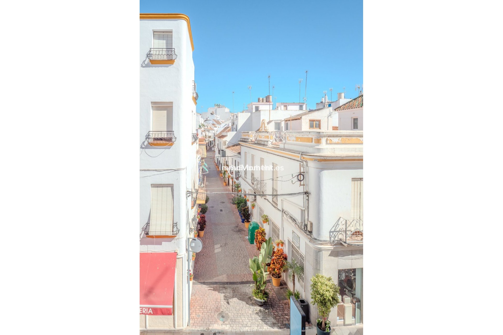 Resale - Apartment - Estepona - Estepona Centro