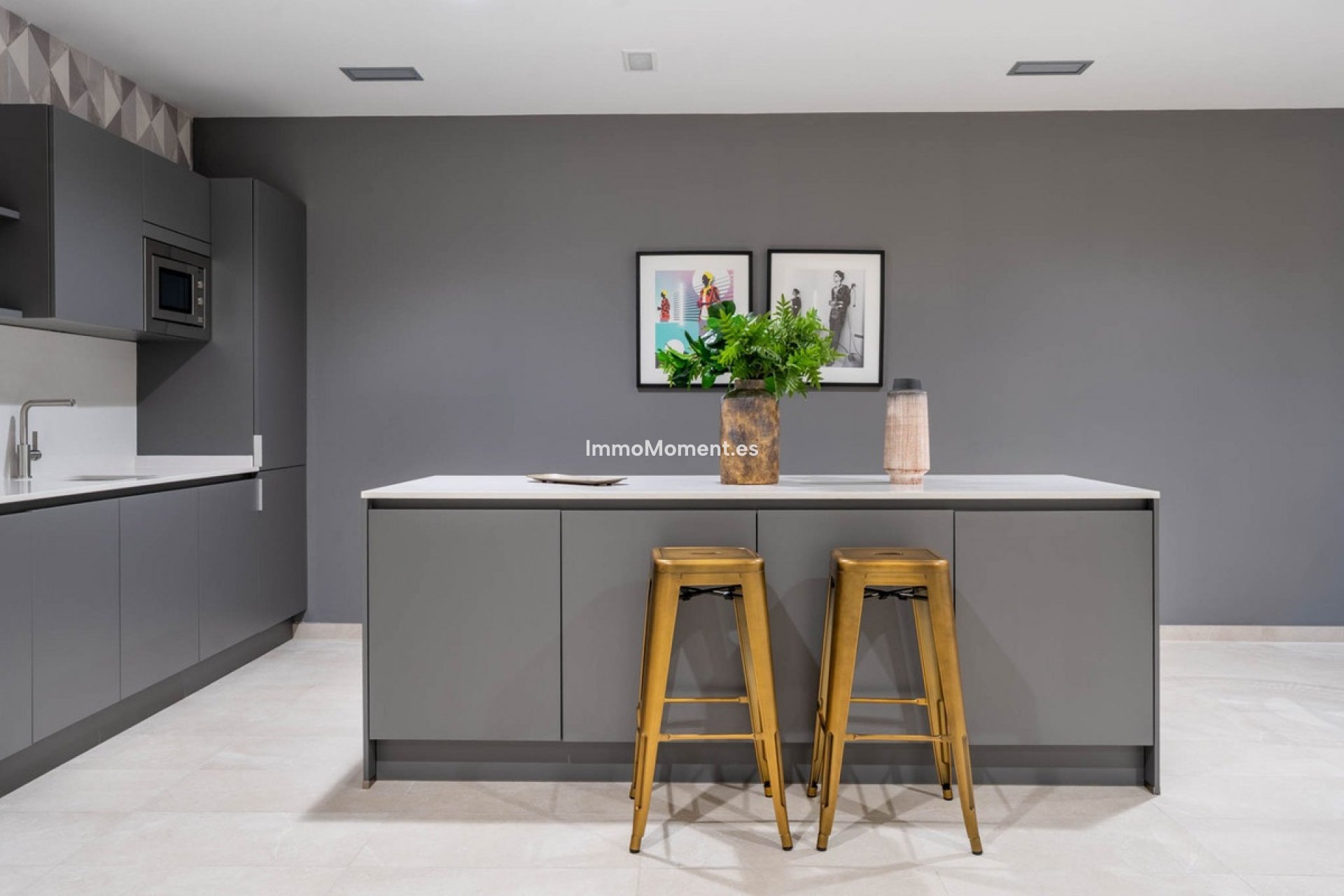 Resale - Apartment - Estepona - Estepona Centro