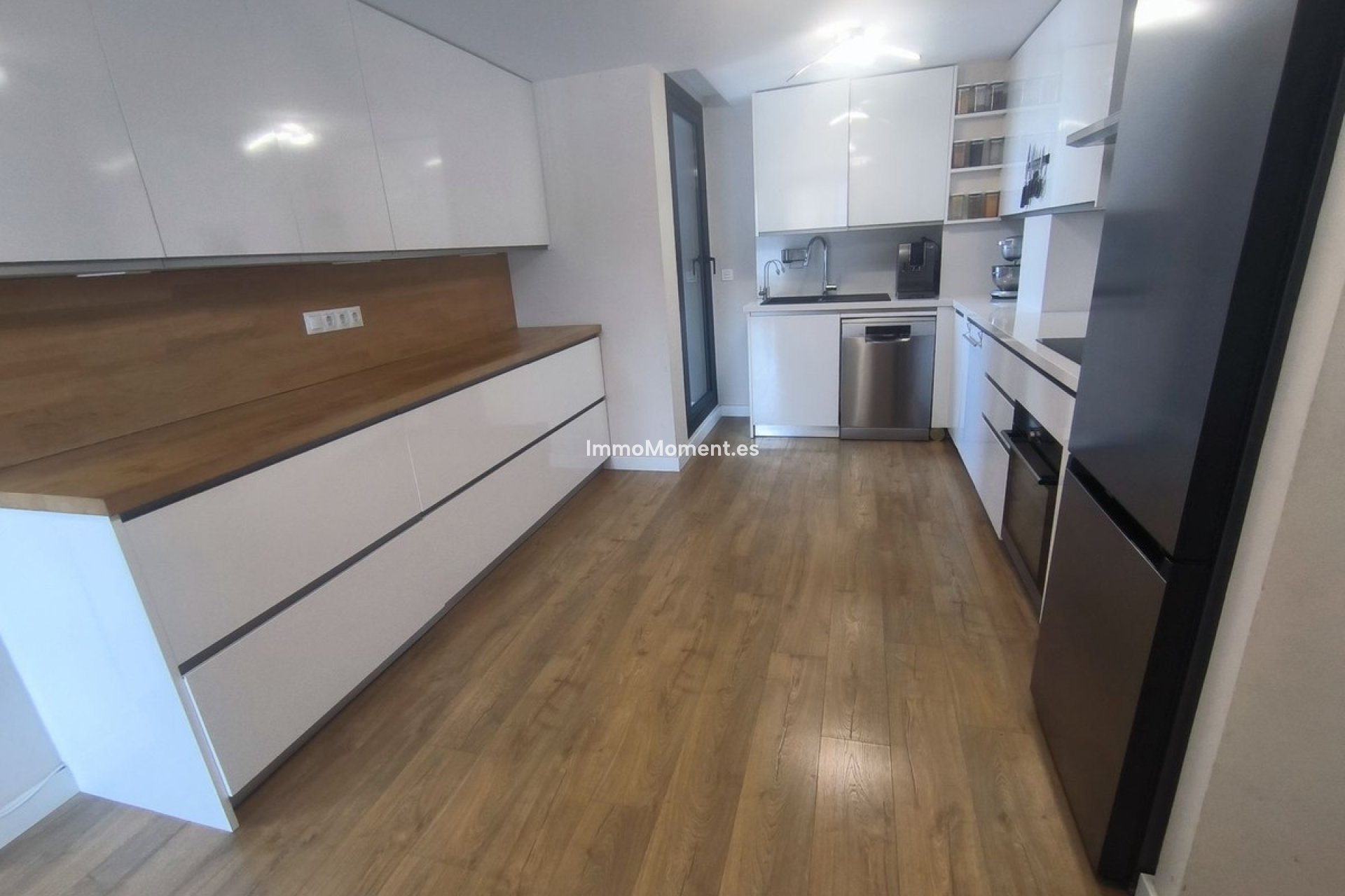 Resale - Apartment - Estepona - Estepona Centro