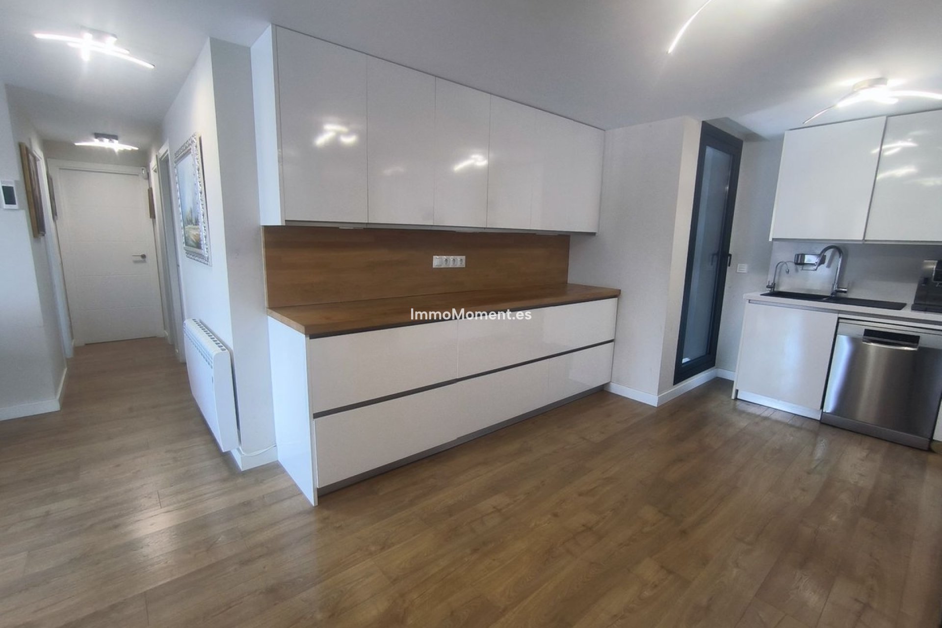 Resale - Apartment - Estepona - Estepona Centro