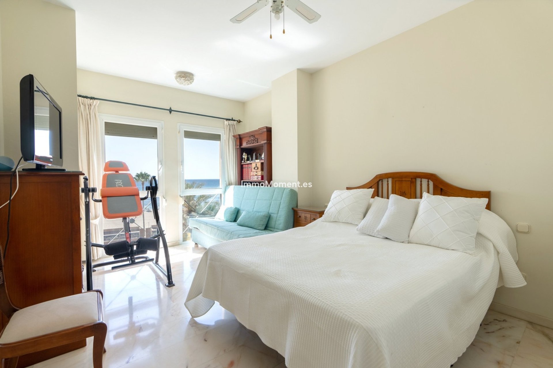 Resale - Apartment - Estepona - Estepona Centro