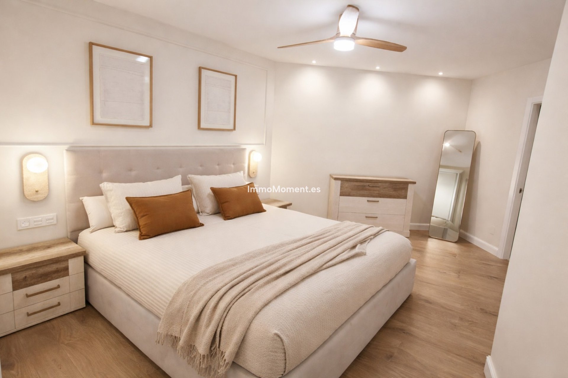 Resale - Apartment - Estepona - Estepona Centro