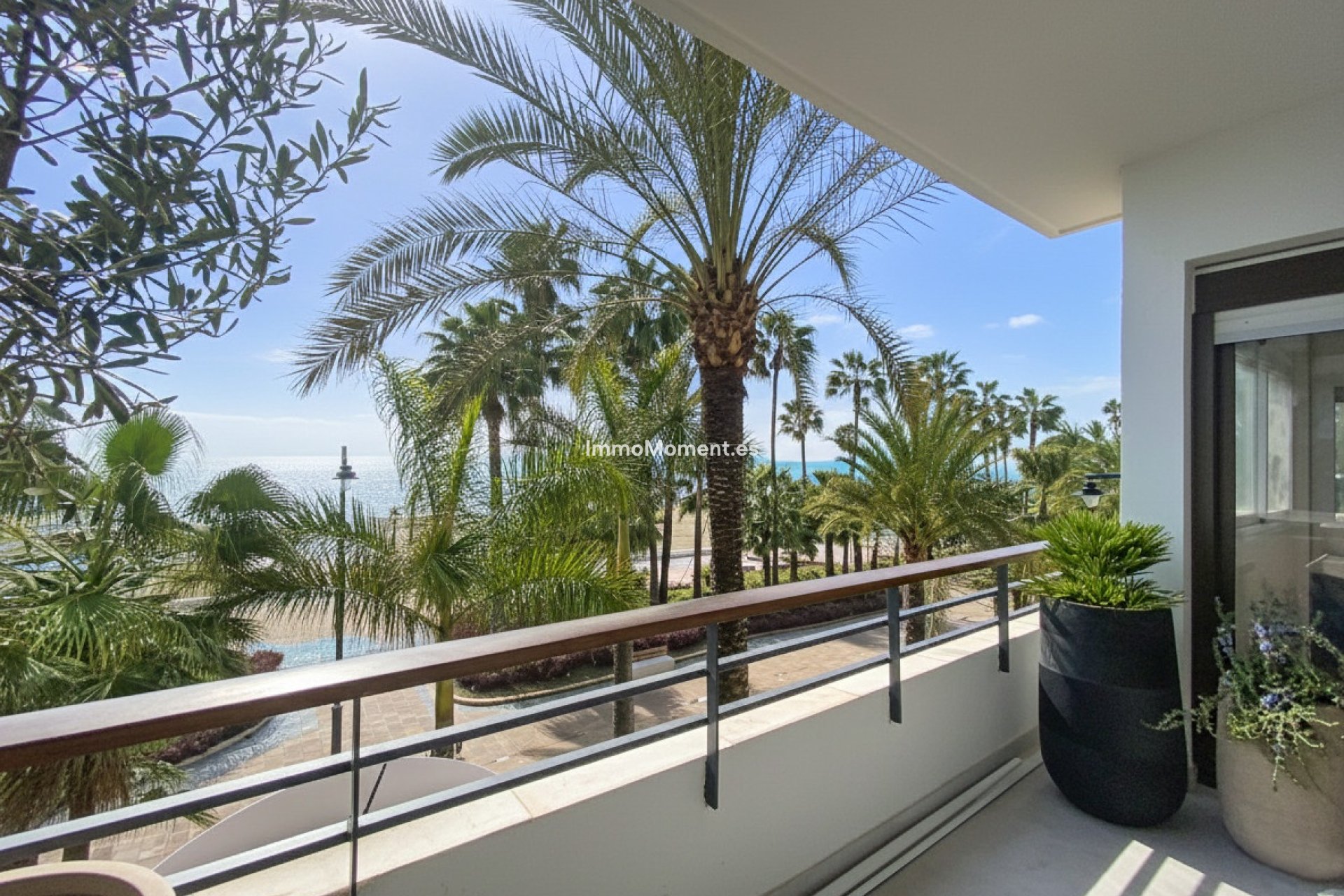 Resale - Apartment - Estepona - Estepona Centro