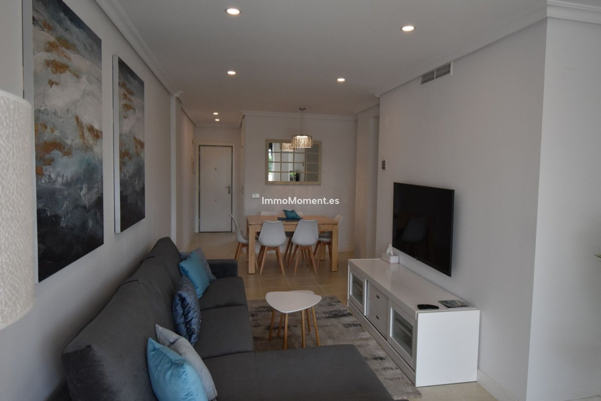 Resale - Apartment - Estepona - Estepona Centro