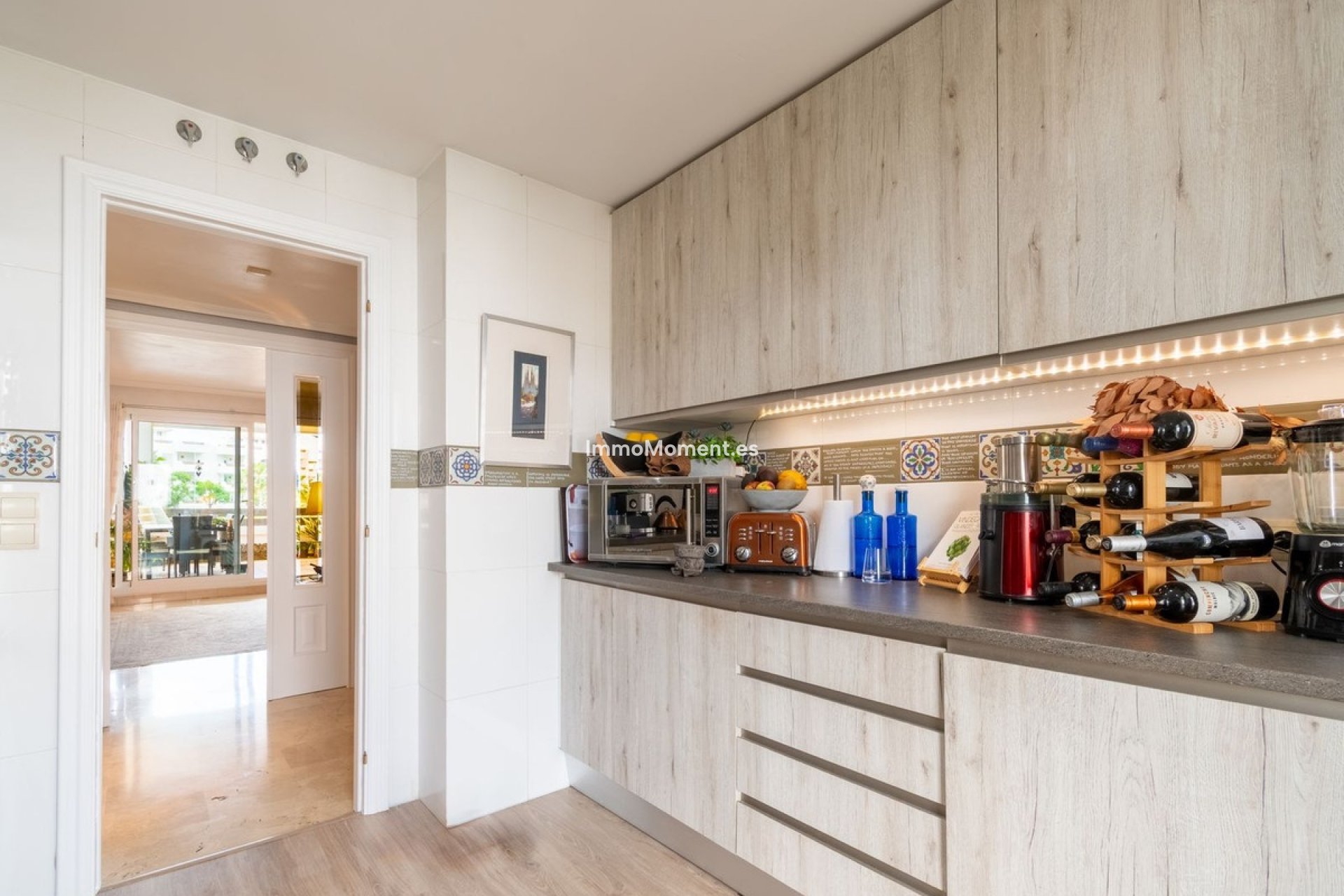 Resale - Apartment - Estepona - Estepona Centro