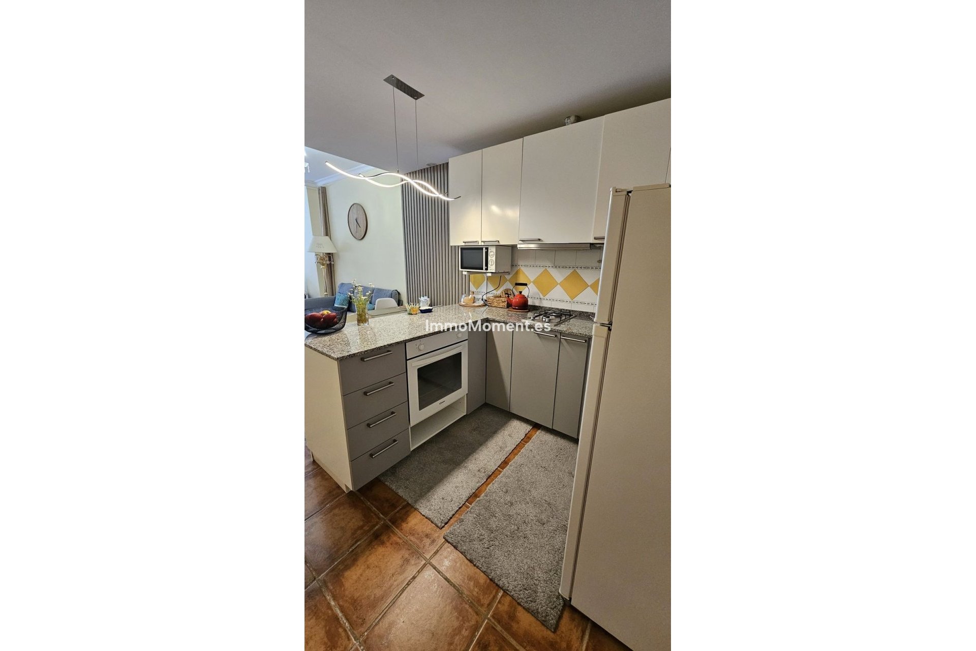 Resale - Apartment - Estepona - Estepona Centro