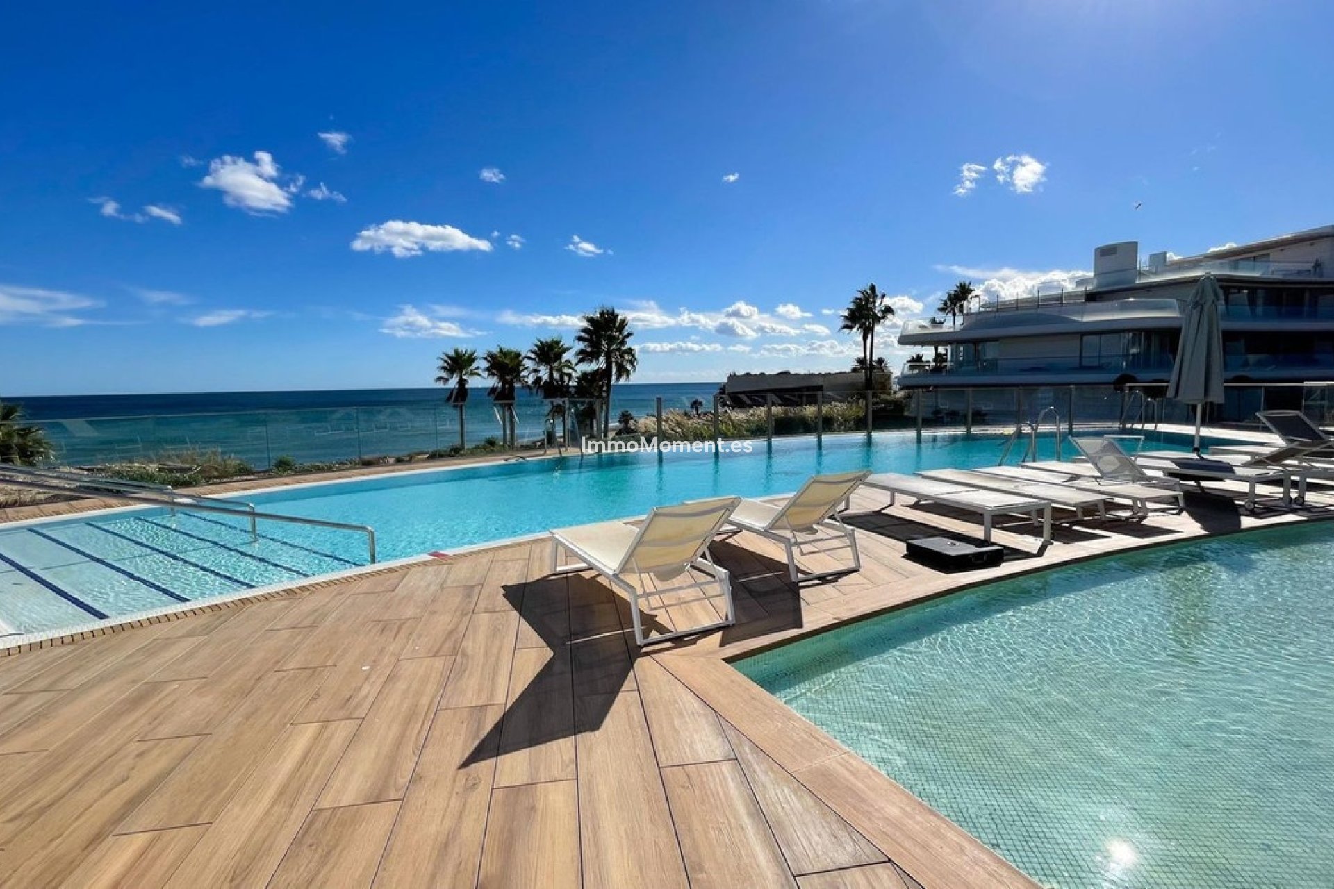 Resale - Apartment - Estepona - Estepona Centro