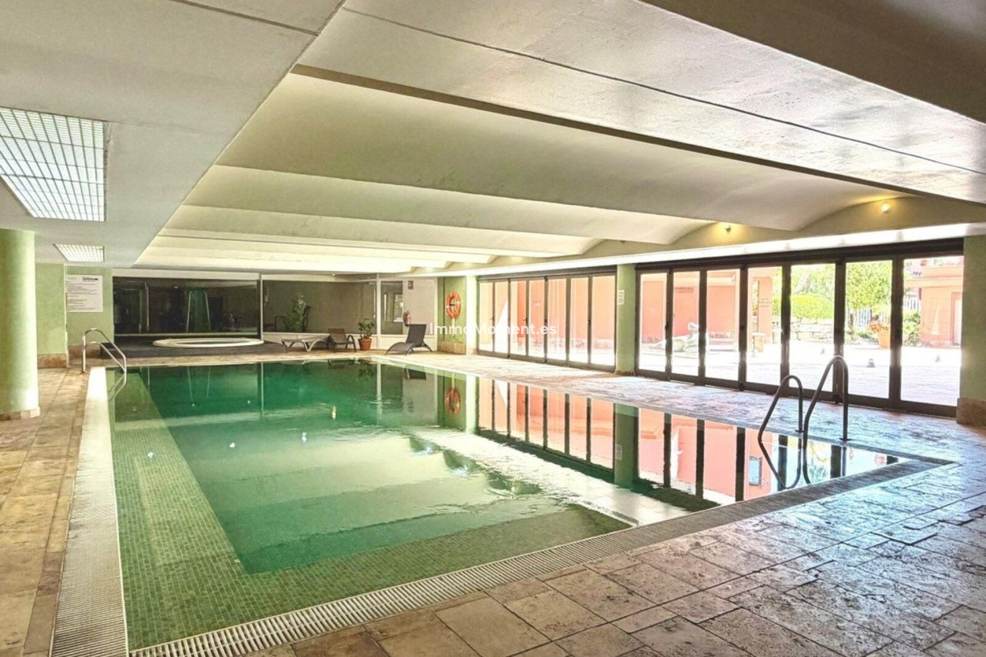 Resale - Apartment - Estepona - Estepona Centro