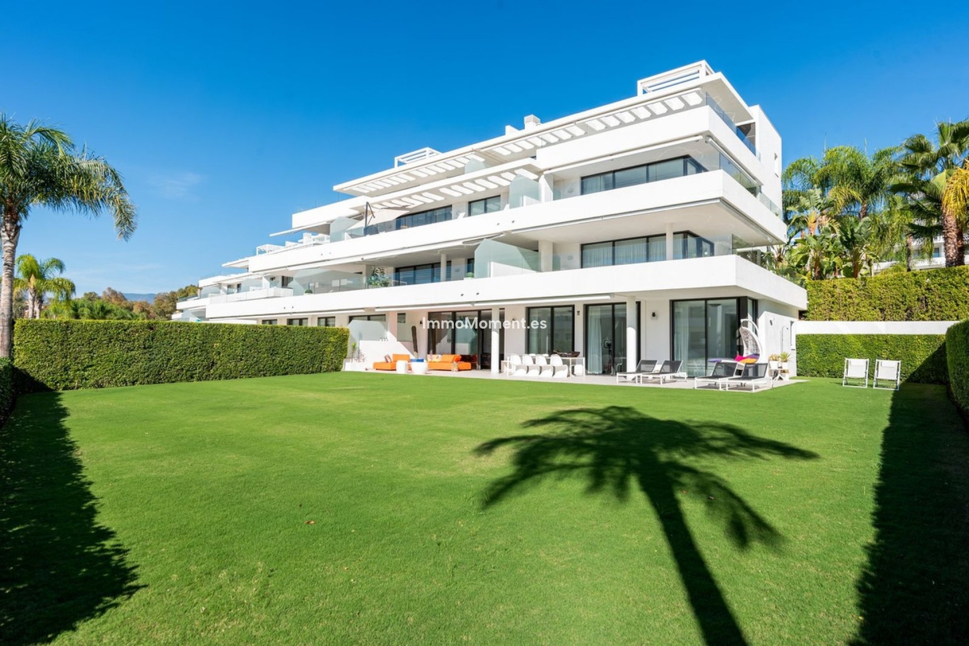 Resale - Apartment - Estepona - Estepona Centro