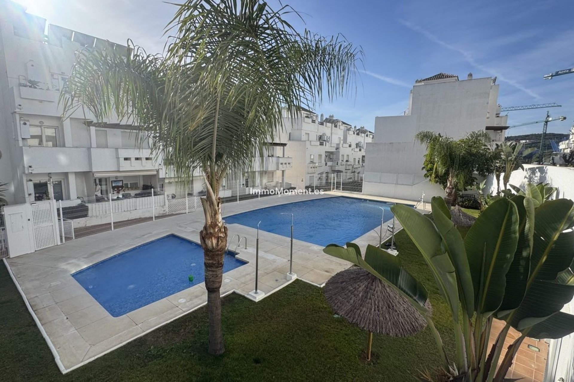 Resale - Apartment - Estepona - Estepona Centro