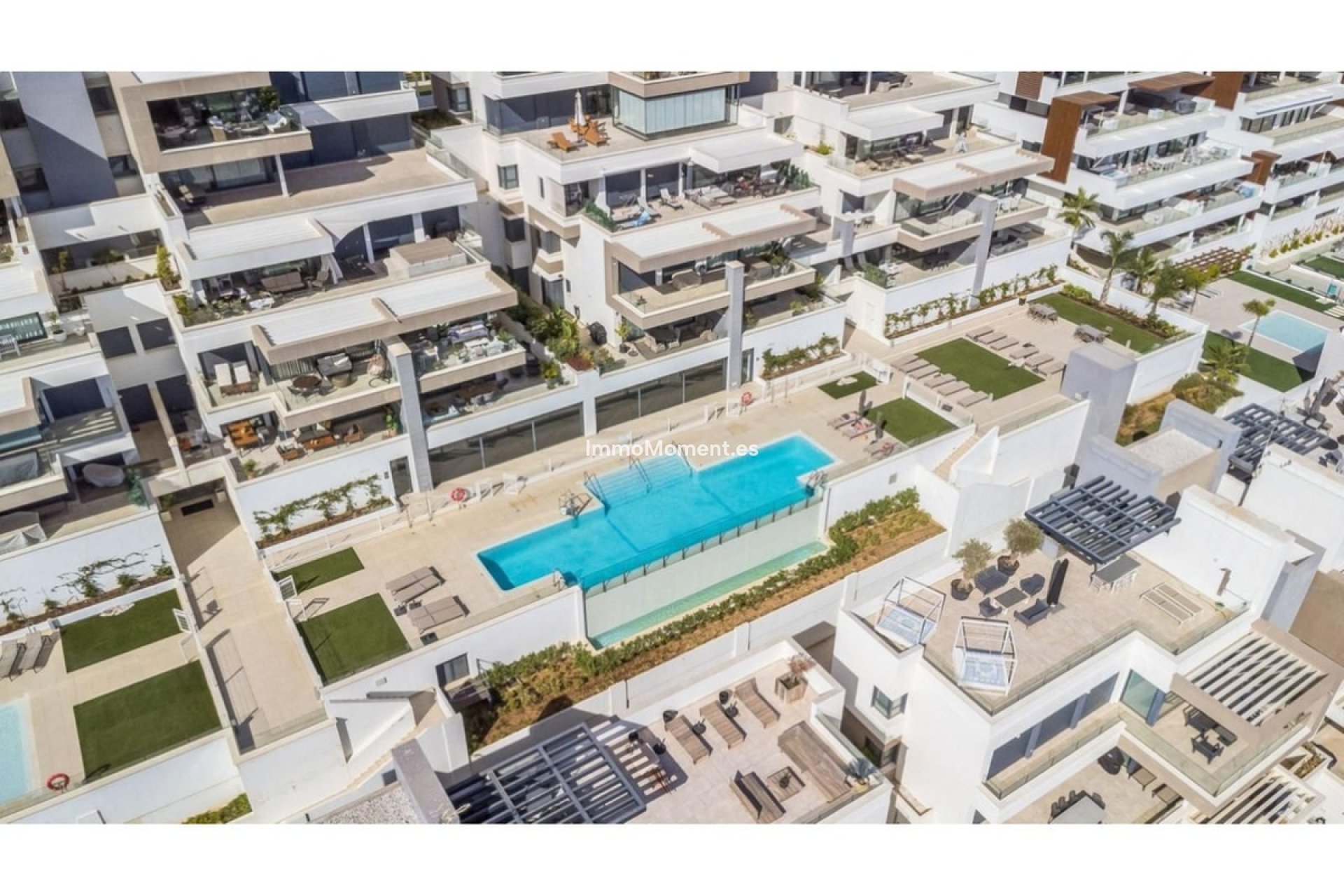Resale - Apartment - Estepona - Estepona Centro