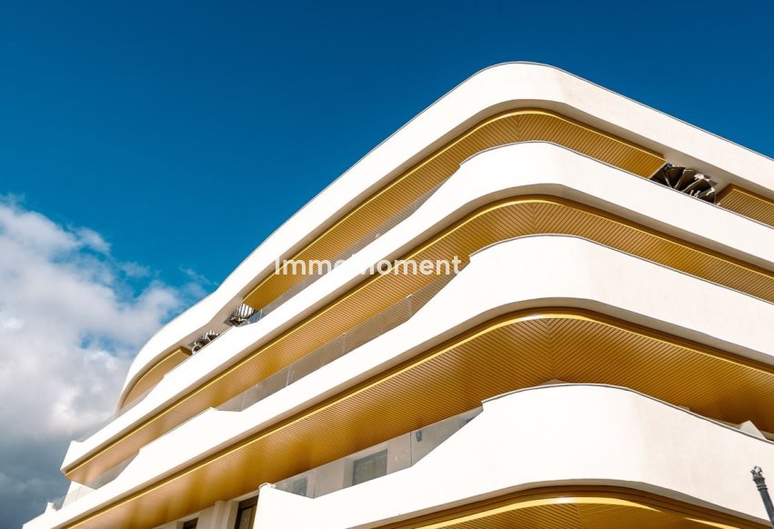 Resale - Apartment - Estepona - Estepona Centro