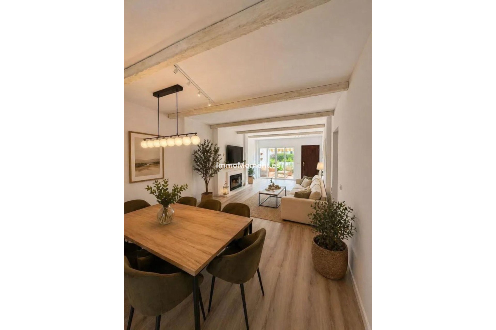 Resale - Apartment - Estepona - Estepona Centro