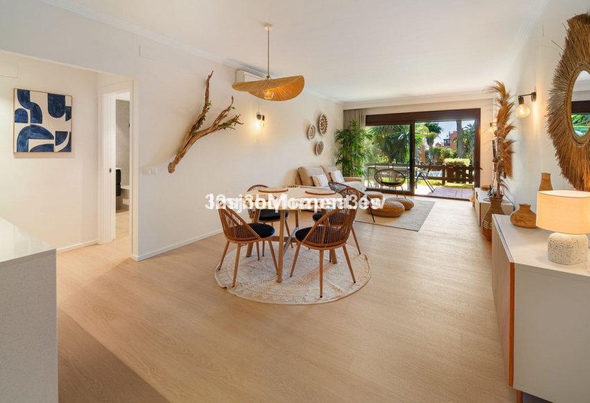 Resale - Apartment - Estepona - Estepona Centro