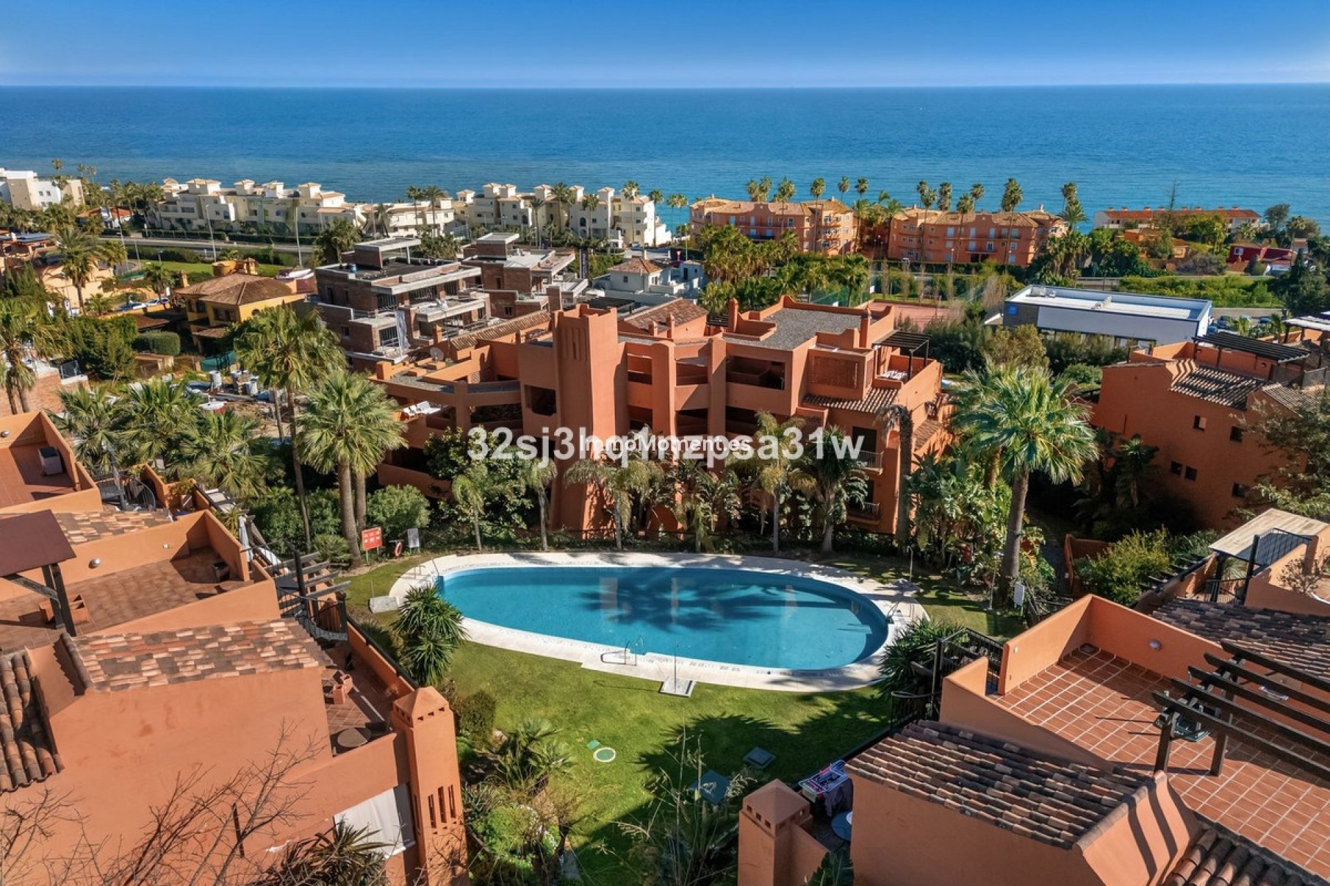 Resale - Apartment - Estepona - Estepona Centro