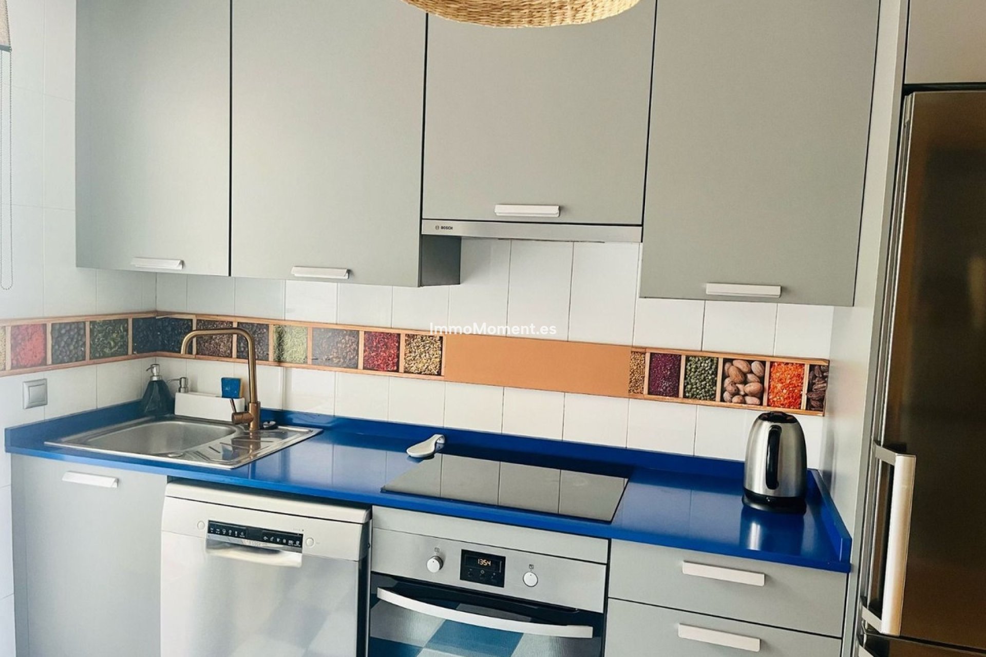 Resale - Apartment - Estepona - Estepona Centro