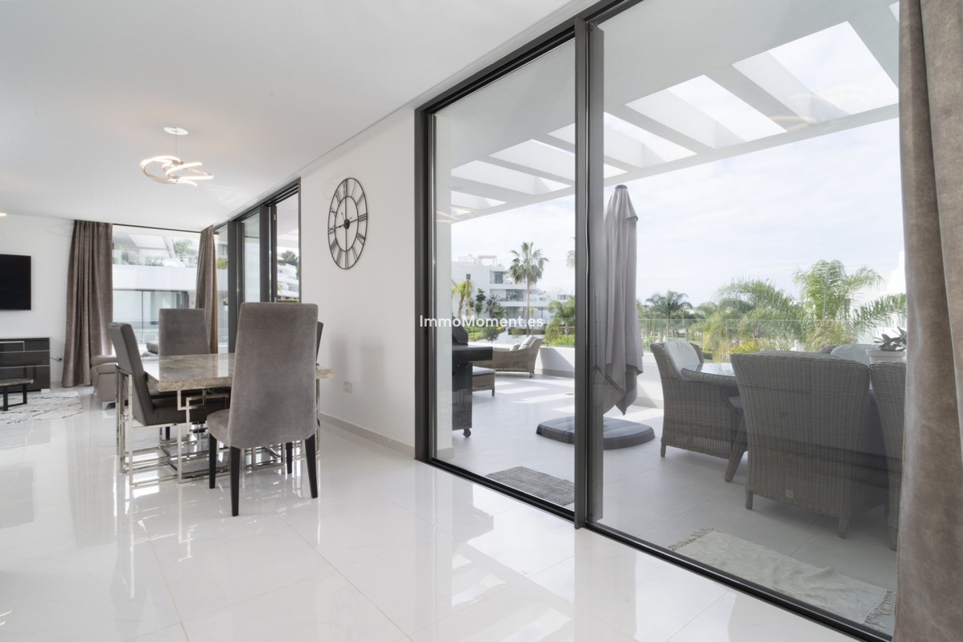 Resale - Apartment - Estepona - Estepona Centro