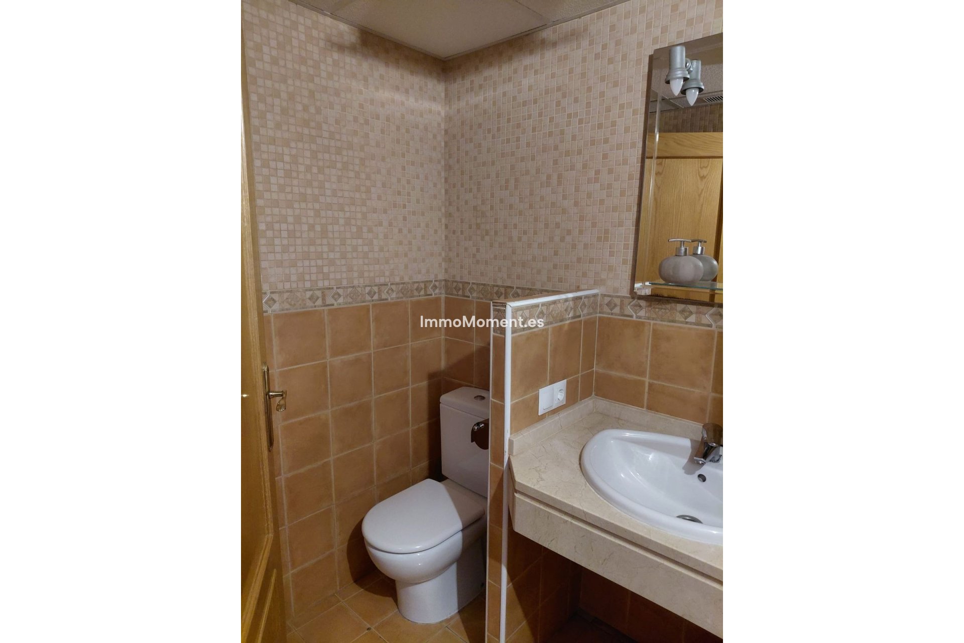 Resale - Apartment - Estepona - Estepona Centro