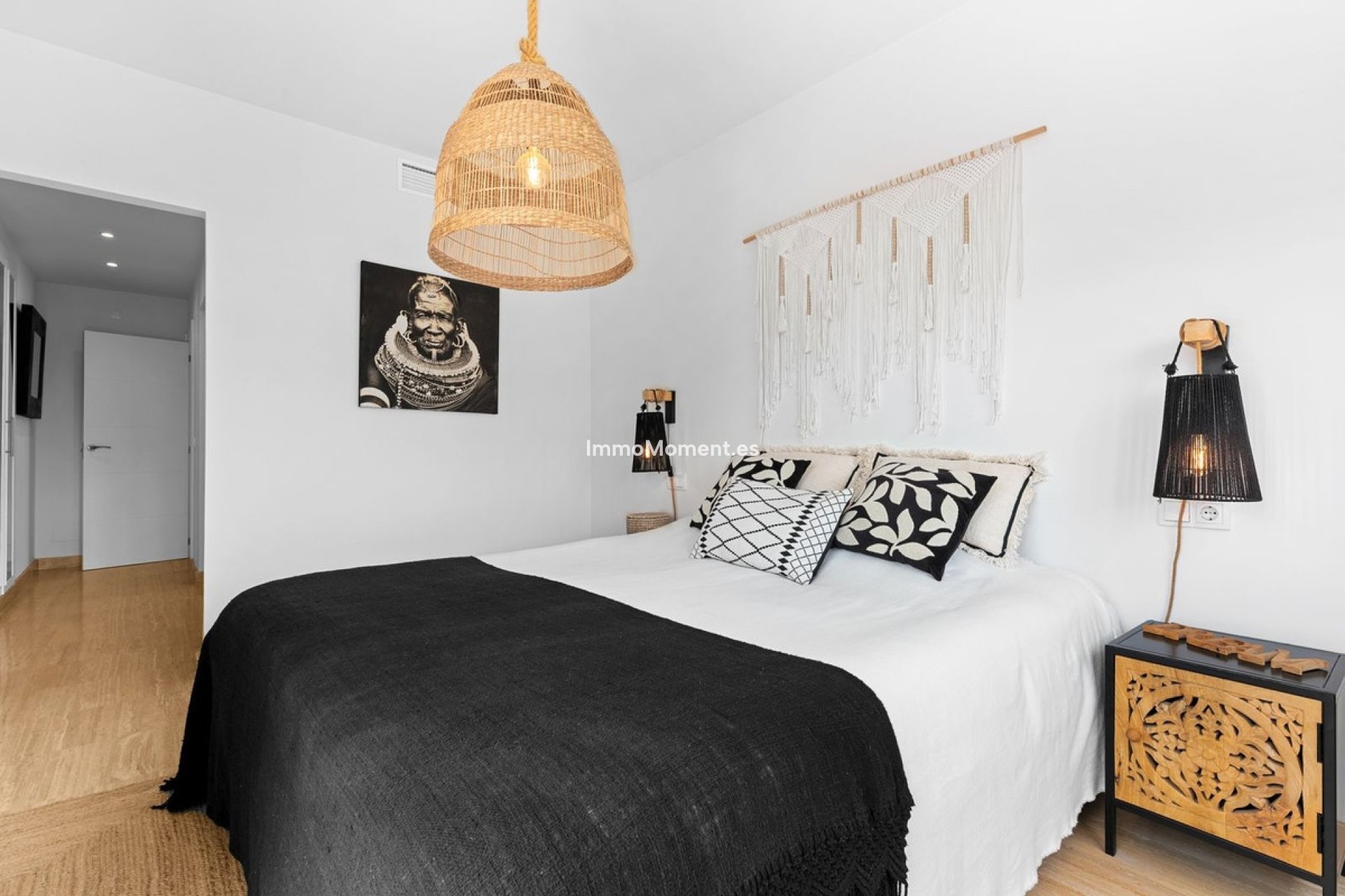 Resale - Apartment - Estepona - Estepona Centro