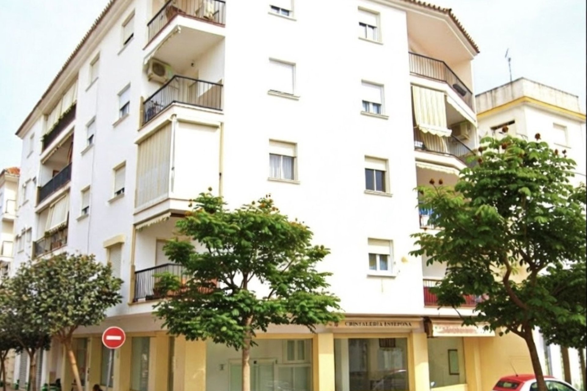 Resale - Apartment - Estepona - Estepona Centro