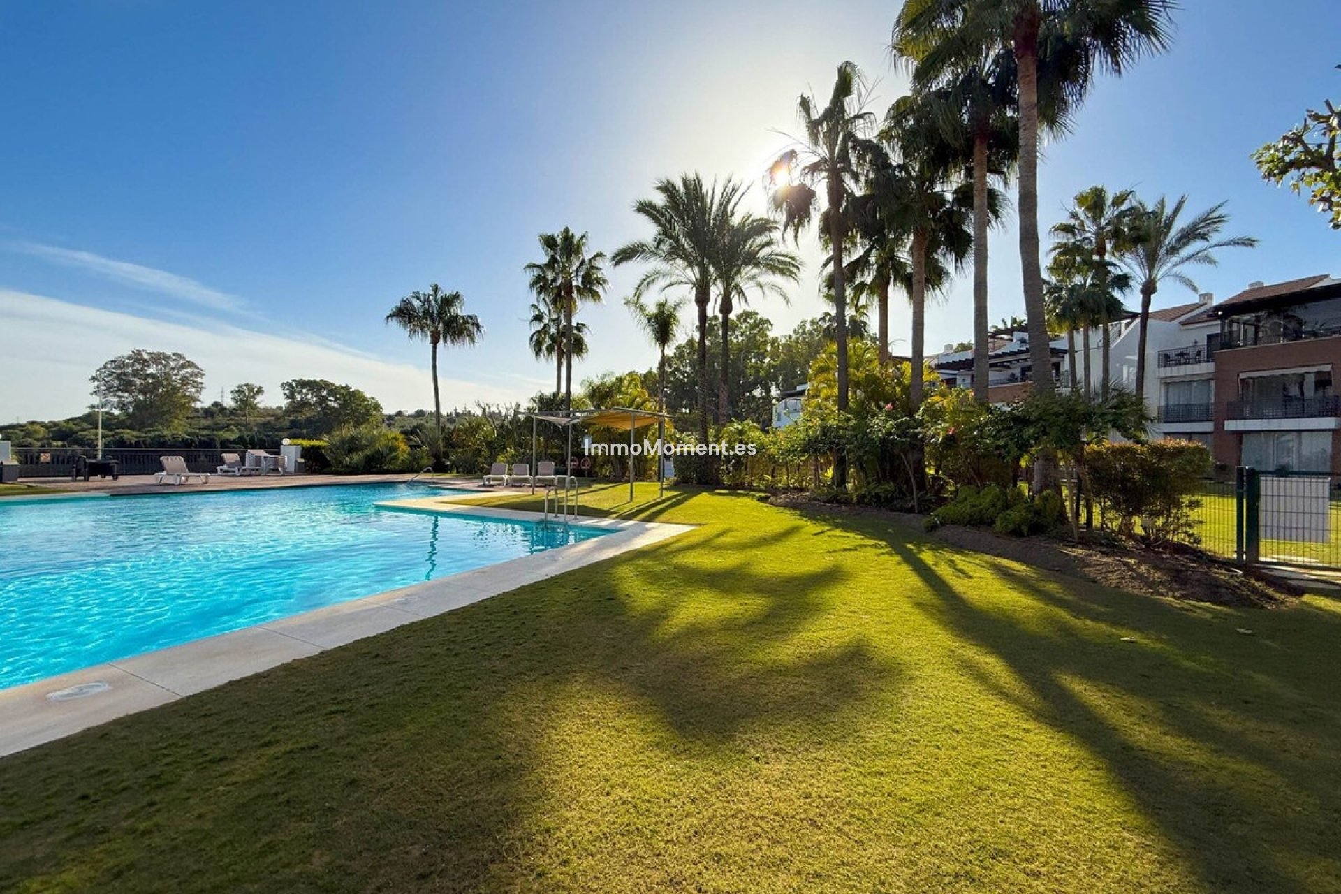 Resale - Apartment - Estepona - Estepona Centro