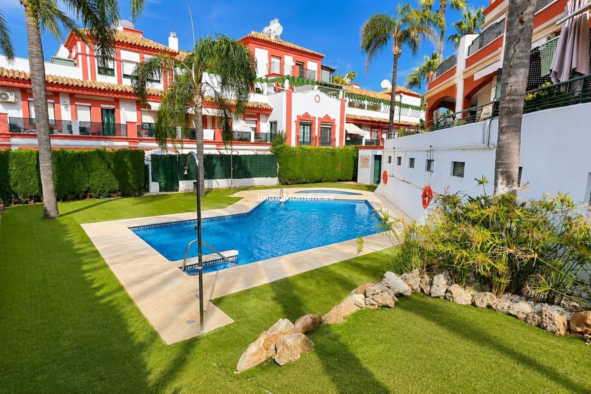 Resale - Apartment - Estepona - Estepona Centro