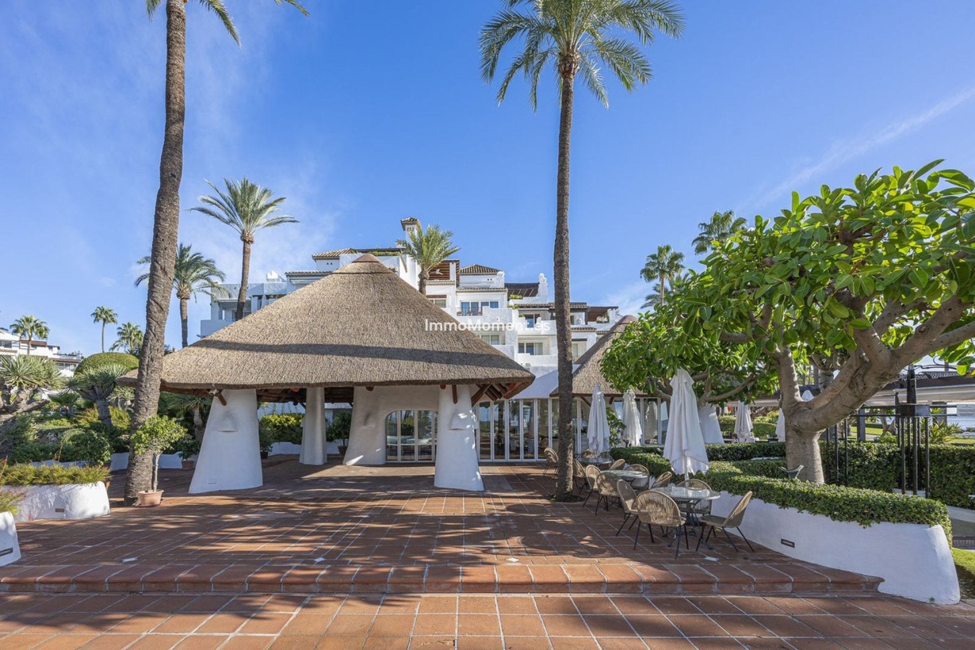 Resale - Apartment - Estepona - Estepona Centro