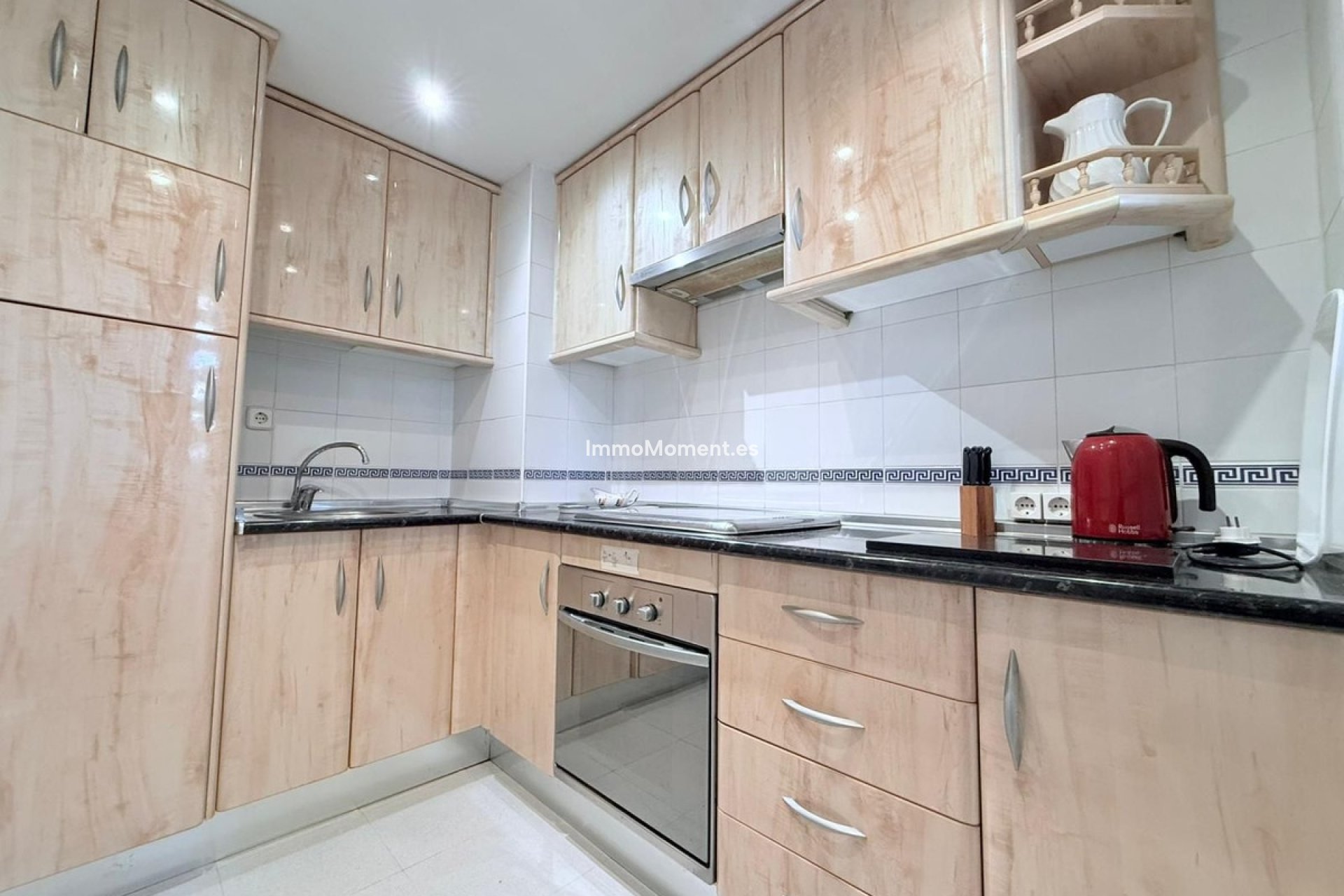 Resale - Apartment - Estepona - Estepona Centro