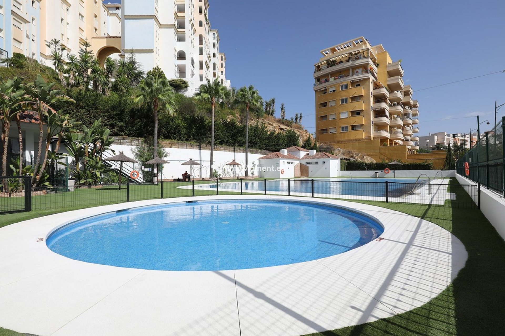 Resale - Apartment - Estepona - Estepona Centro