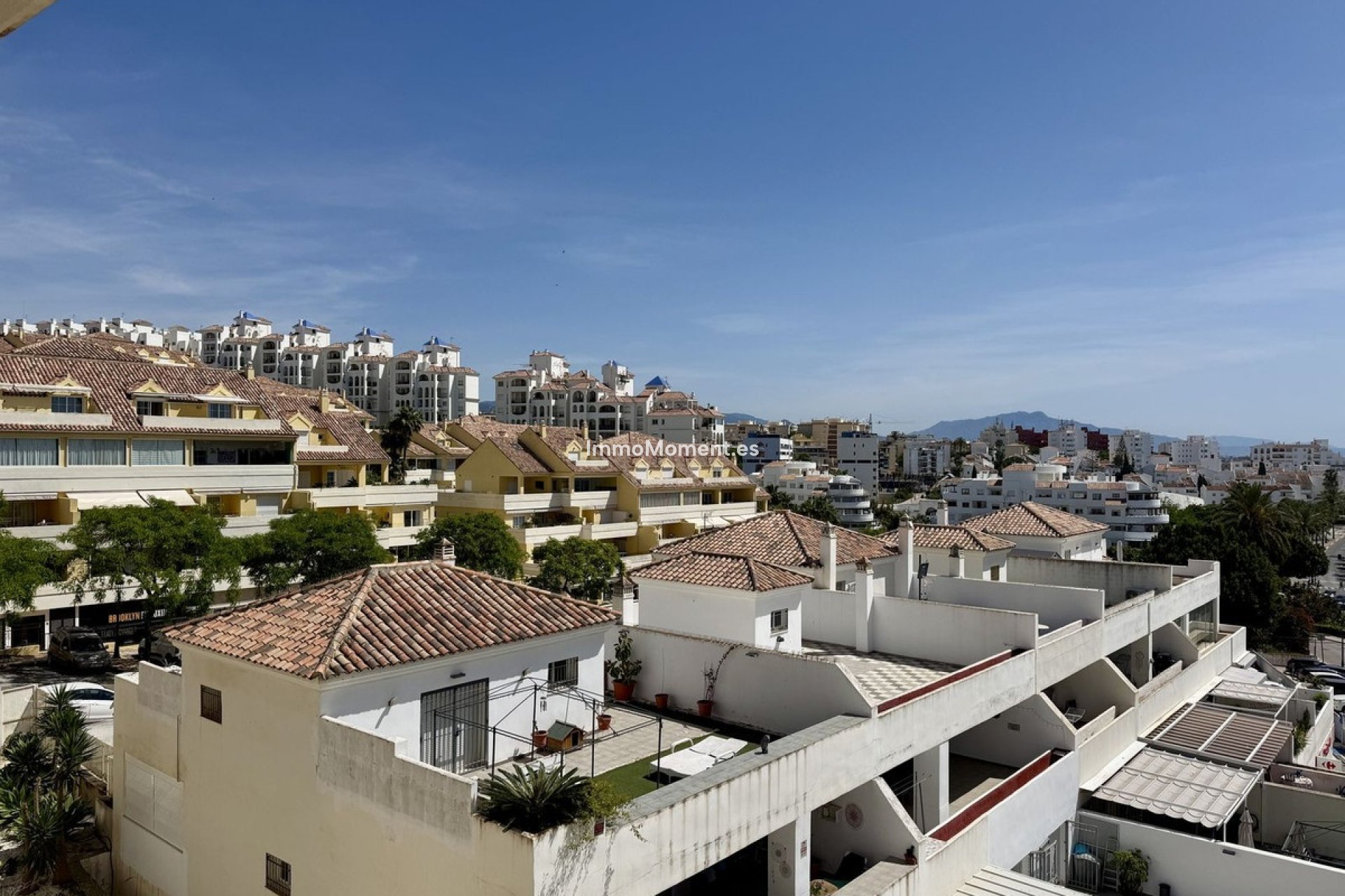 Resale - Apartment - Estepona - Estepona Centro