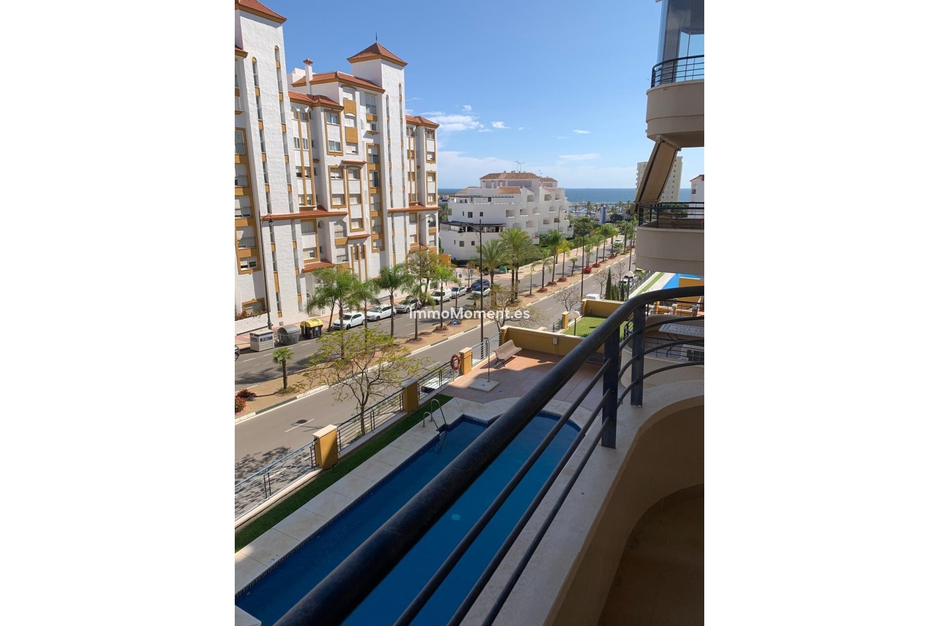 Resale - Apartment - Estepona - Estepona Centro