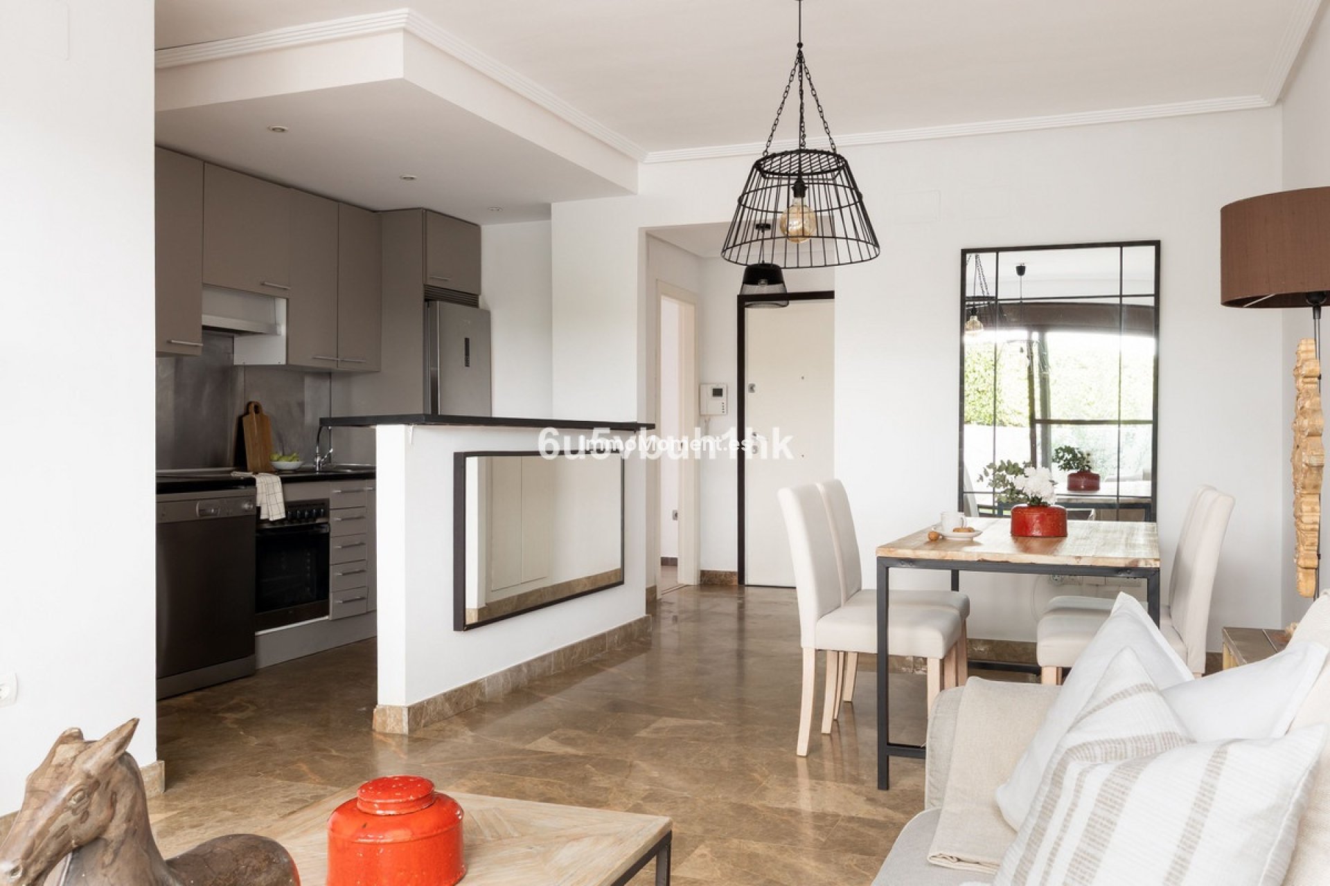 Resale - Apartment - Estepona - Estepona Centro
