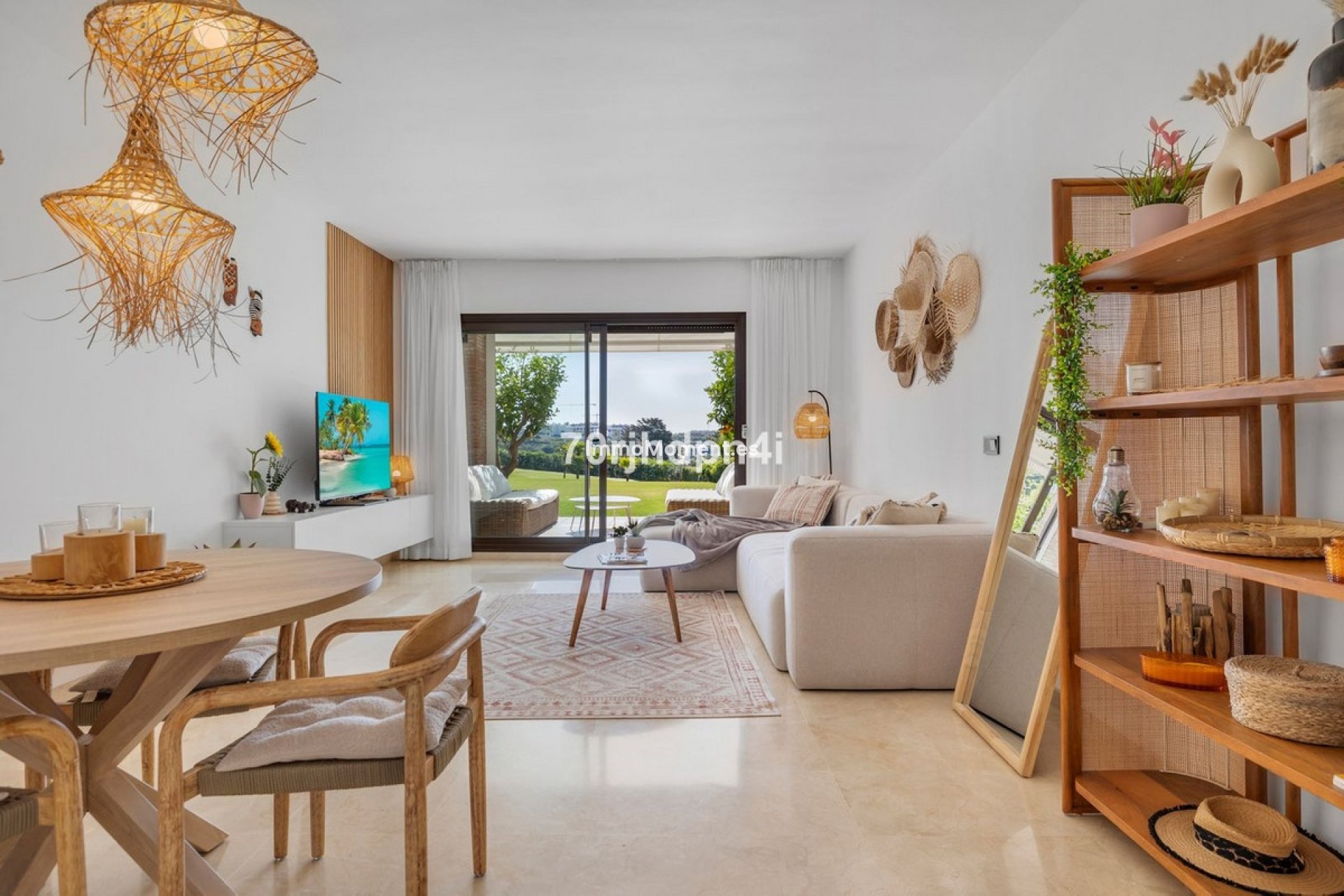 Resale - Apartment - Estepona - Estepona Centro