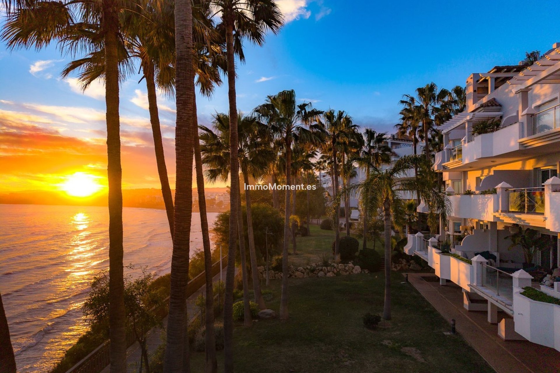 Resale - Apartment - Estepona - Estepona Centro