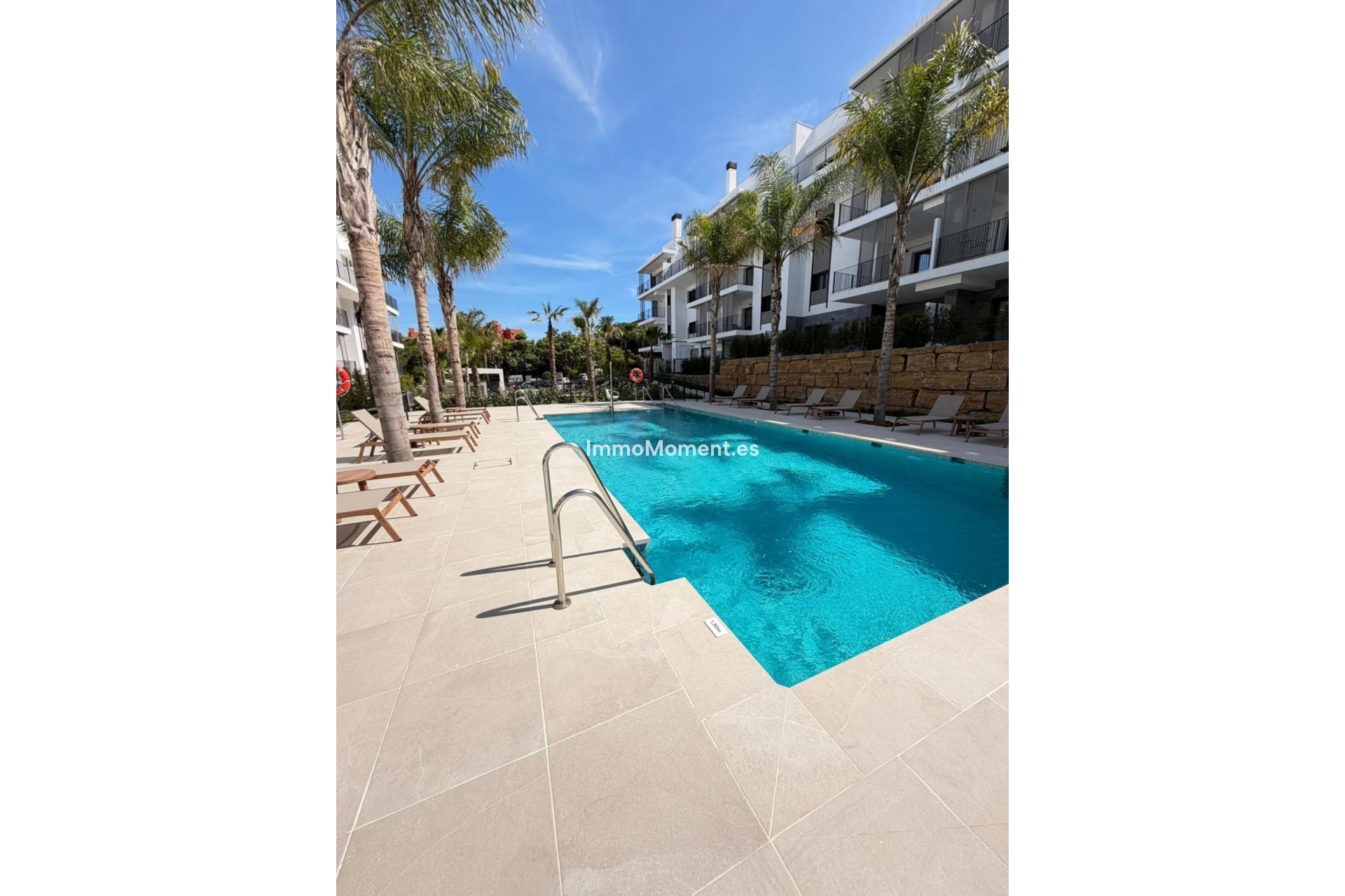 Resale - Apartment - Estepona - Estepona Centro