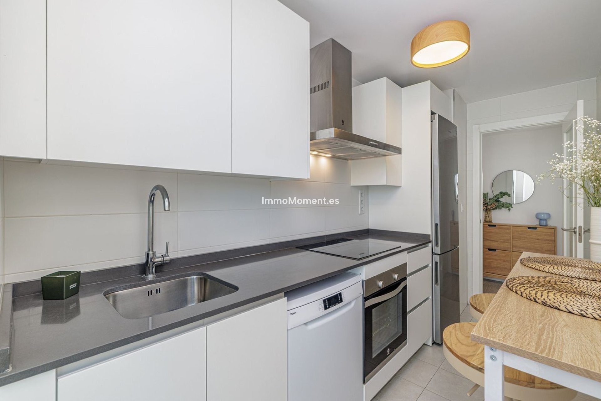 Resale - Apartment - Estepona - Estepona Centro